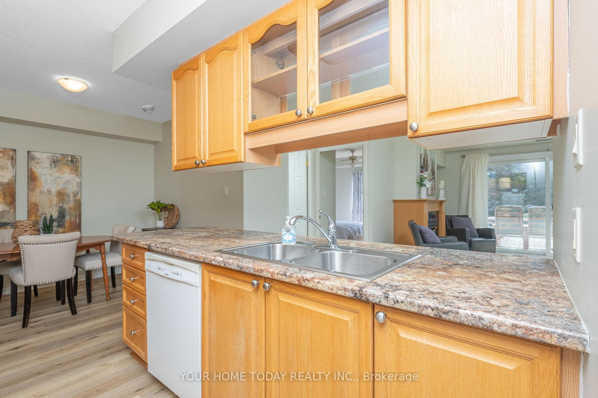 24 Chapel Street Unit 102 photo 16