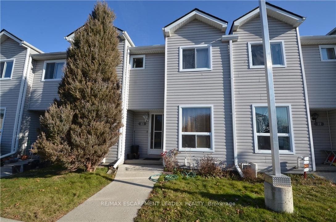 490 GREY Street Unit 23 photo 2