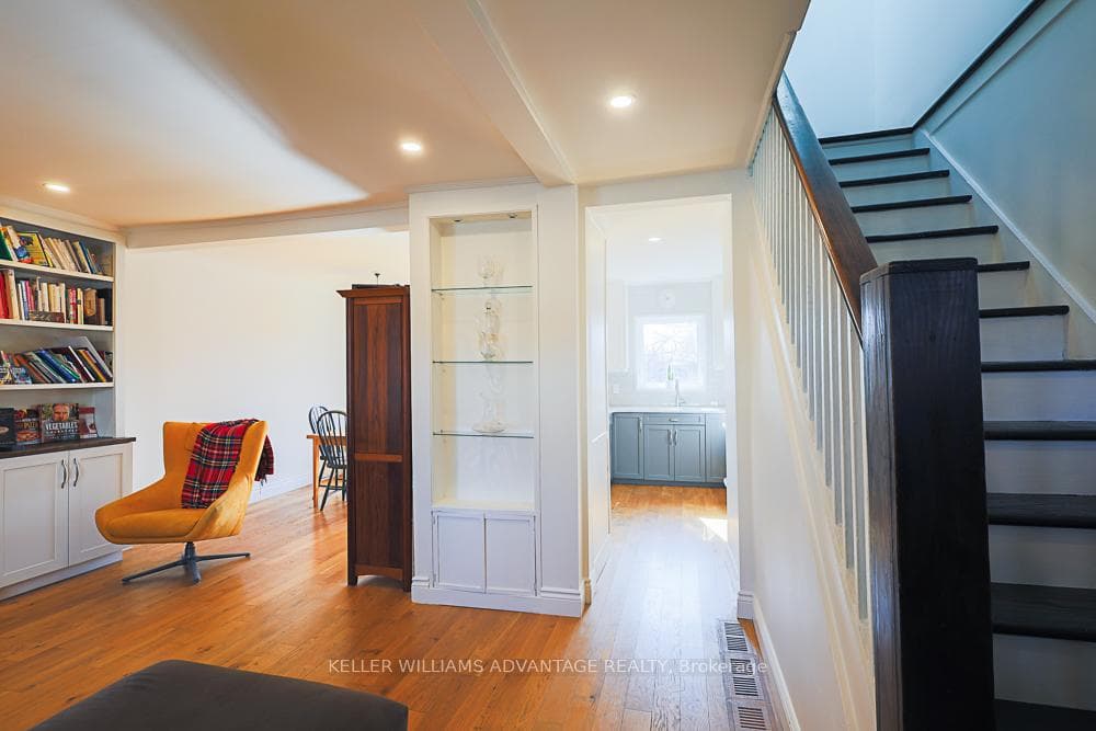 67 Oakcrest Avenue photo 13