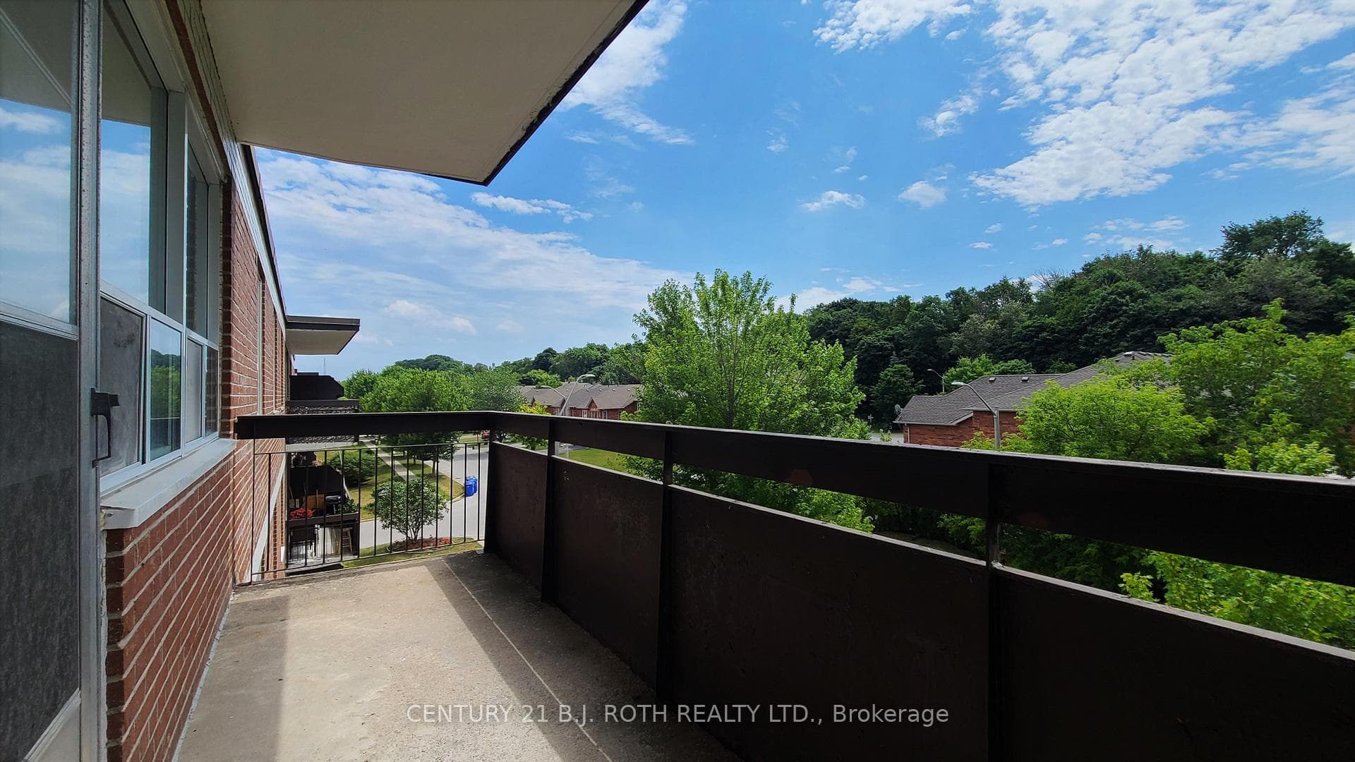 90 Holgate Street Unit 406 photo 8