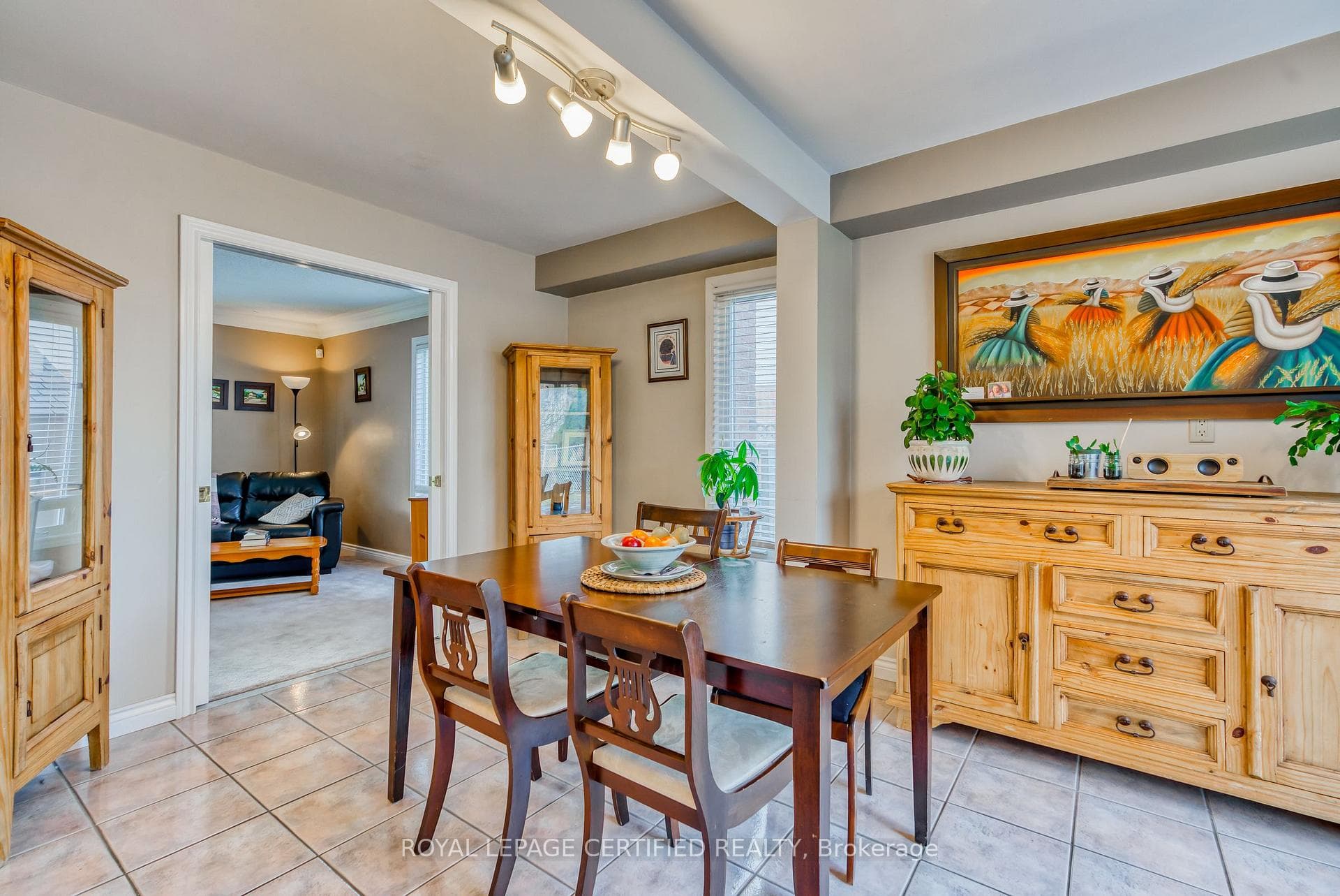 34 Helios Place photo 13