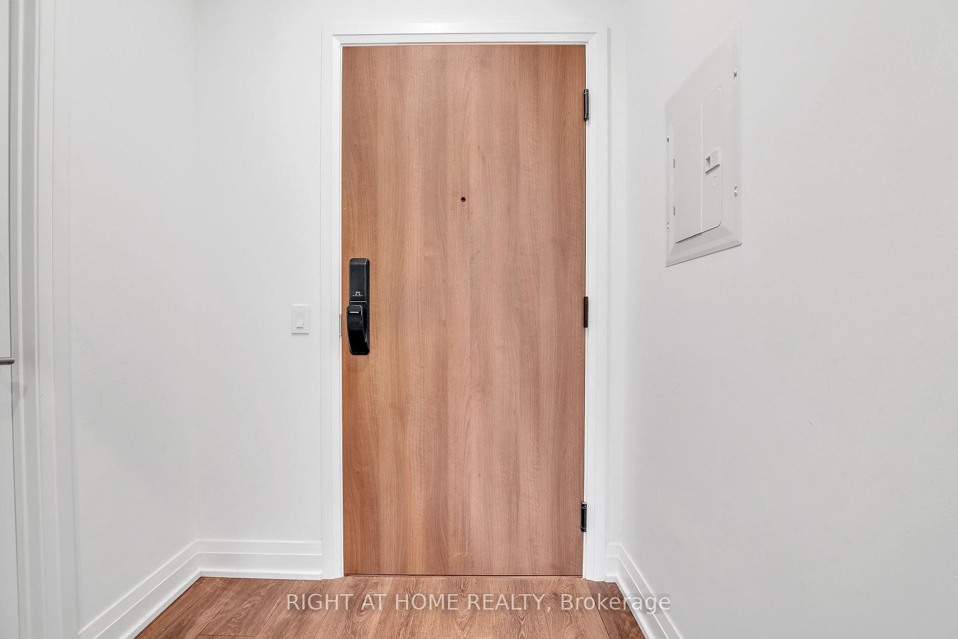 21 Park Street Unit 512 photo 6