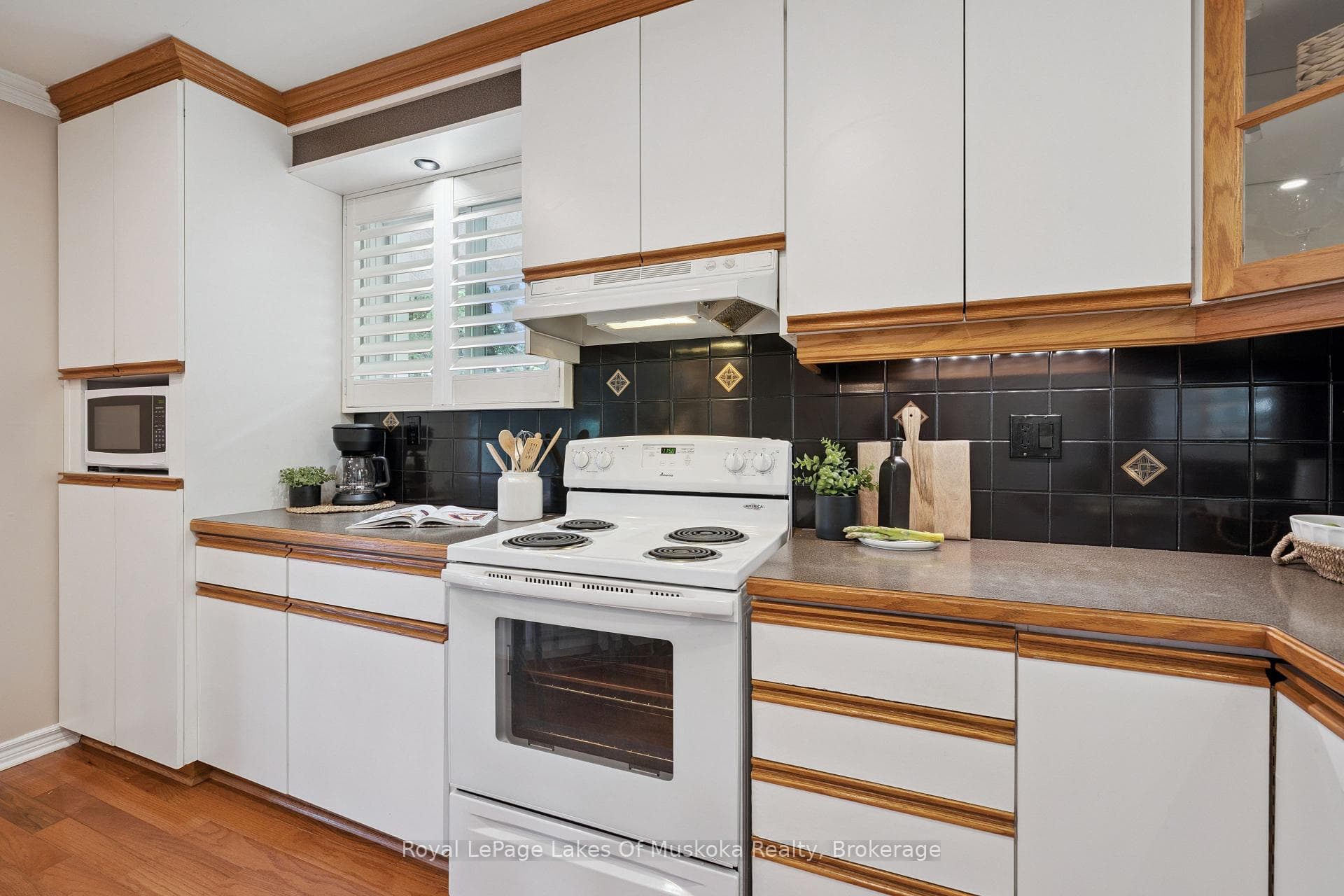 1082 Kawagama Lake Road photo 10