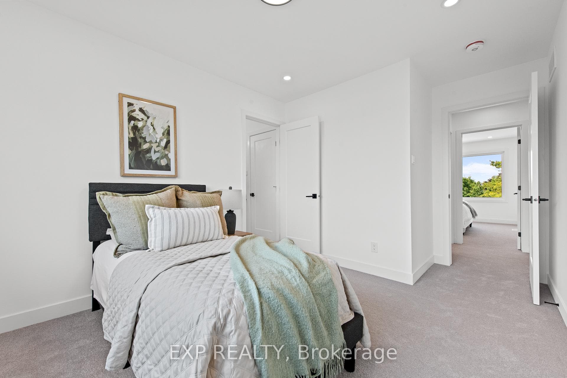 Upper bedroom #6