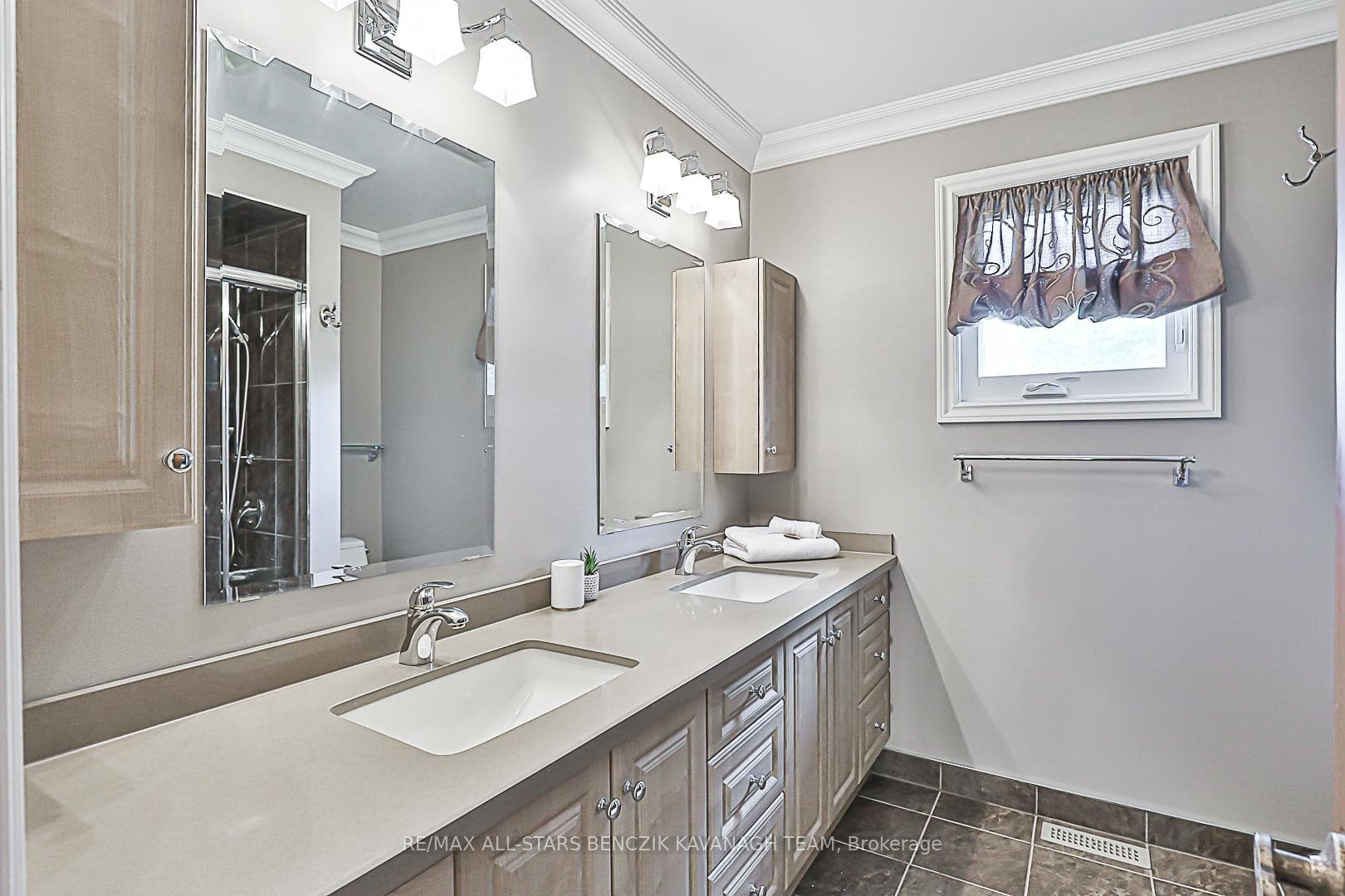 14 Ashland Crescent photo 20