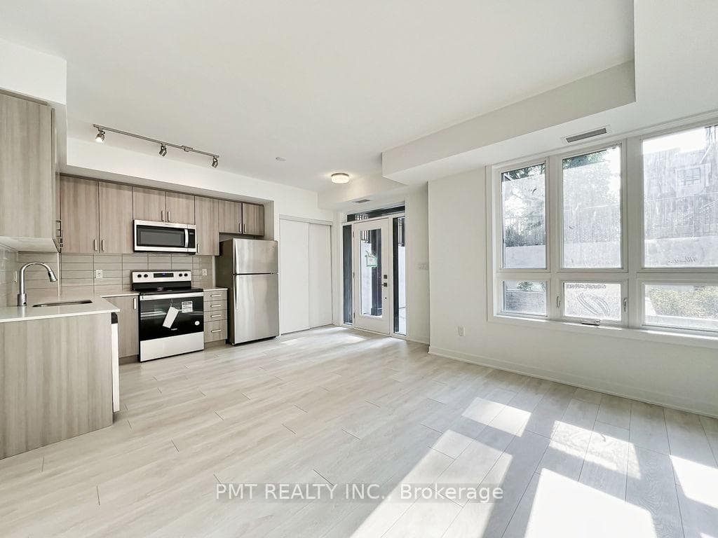 4045 Hickory Drive Unit 1 photo 2