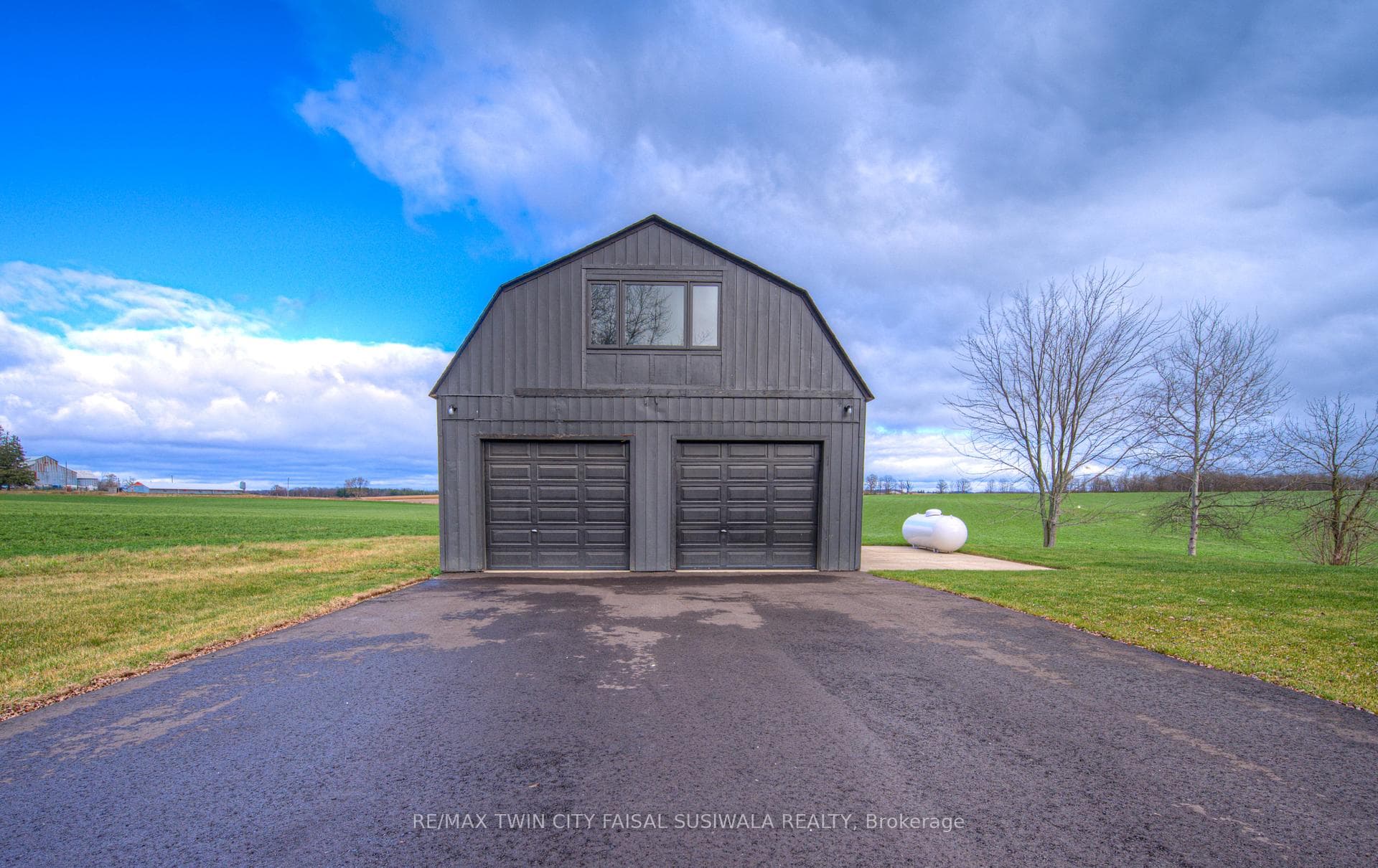 1431 Puddicombe Road photo 5