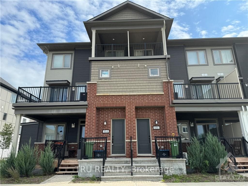 884 ATLAS Terrace photo 2