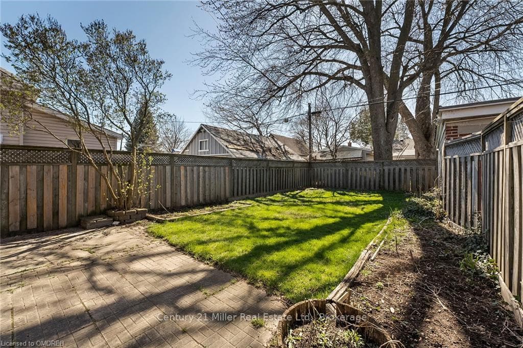 241 HIGHBURY Avenue photo 33