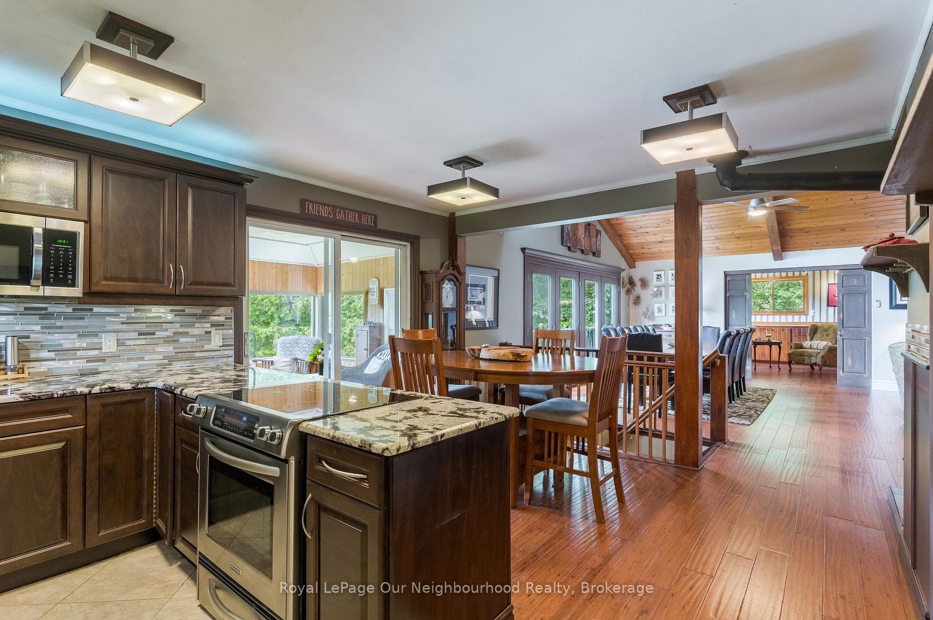 154 Collin Road photo 12
