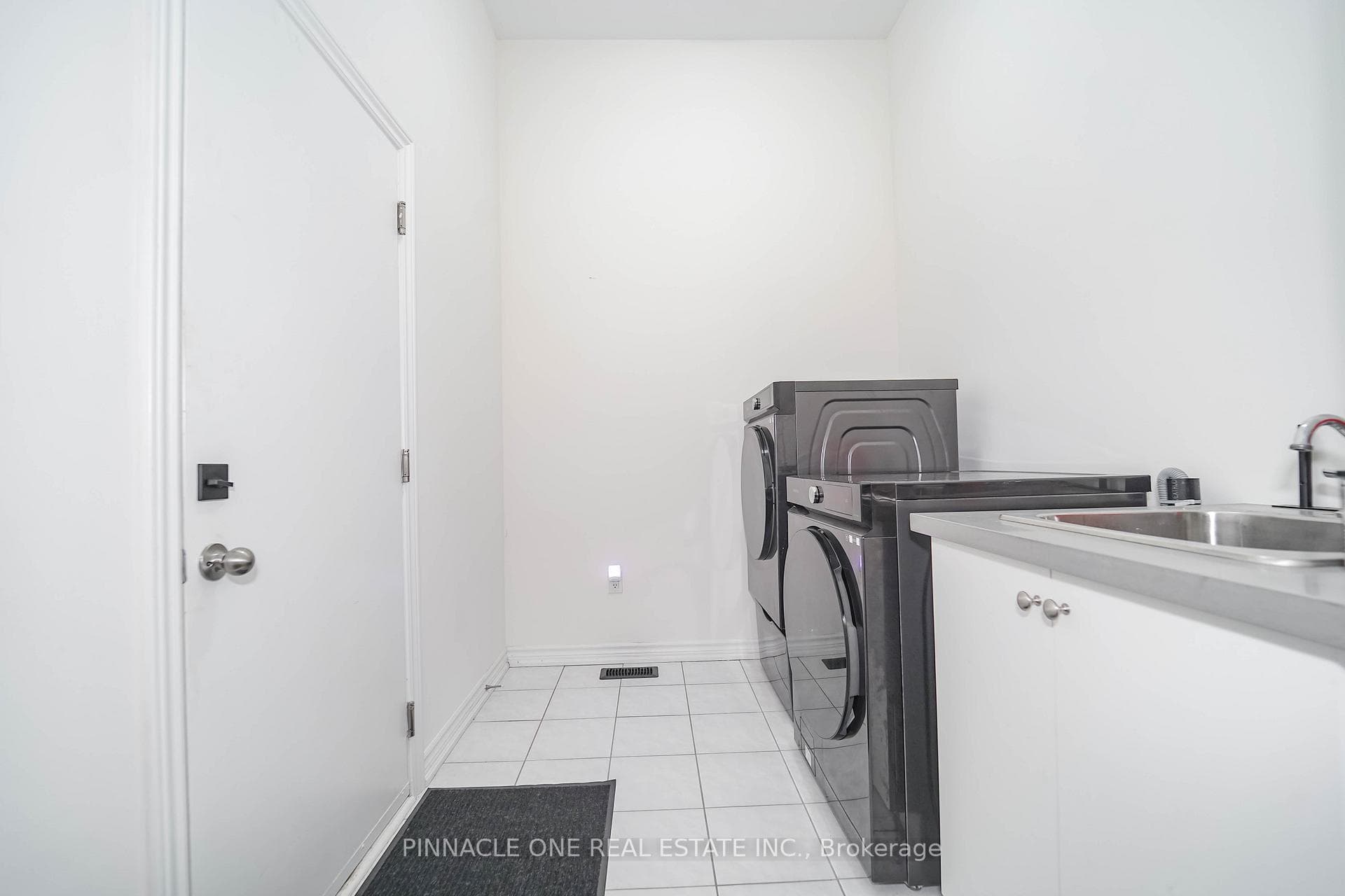305 Danny Wheeler Boulevard photo 20
