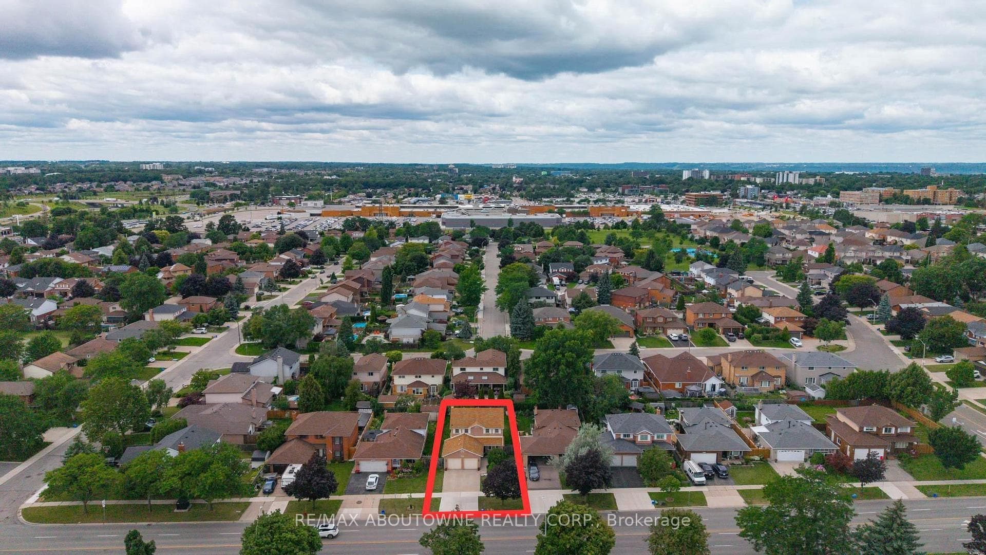 1018 Upper Sherman Avenue photo 2