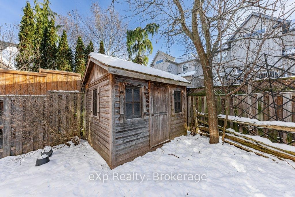 53 Truesdale Crescent photo 45