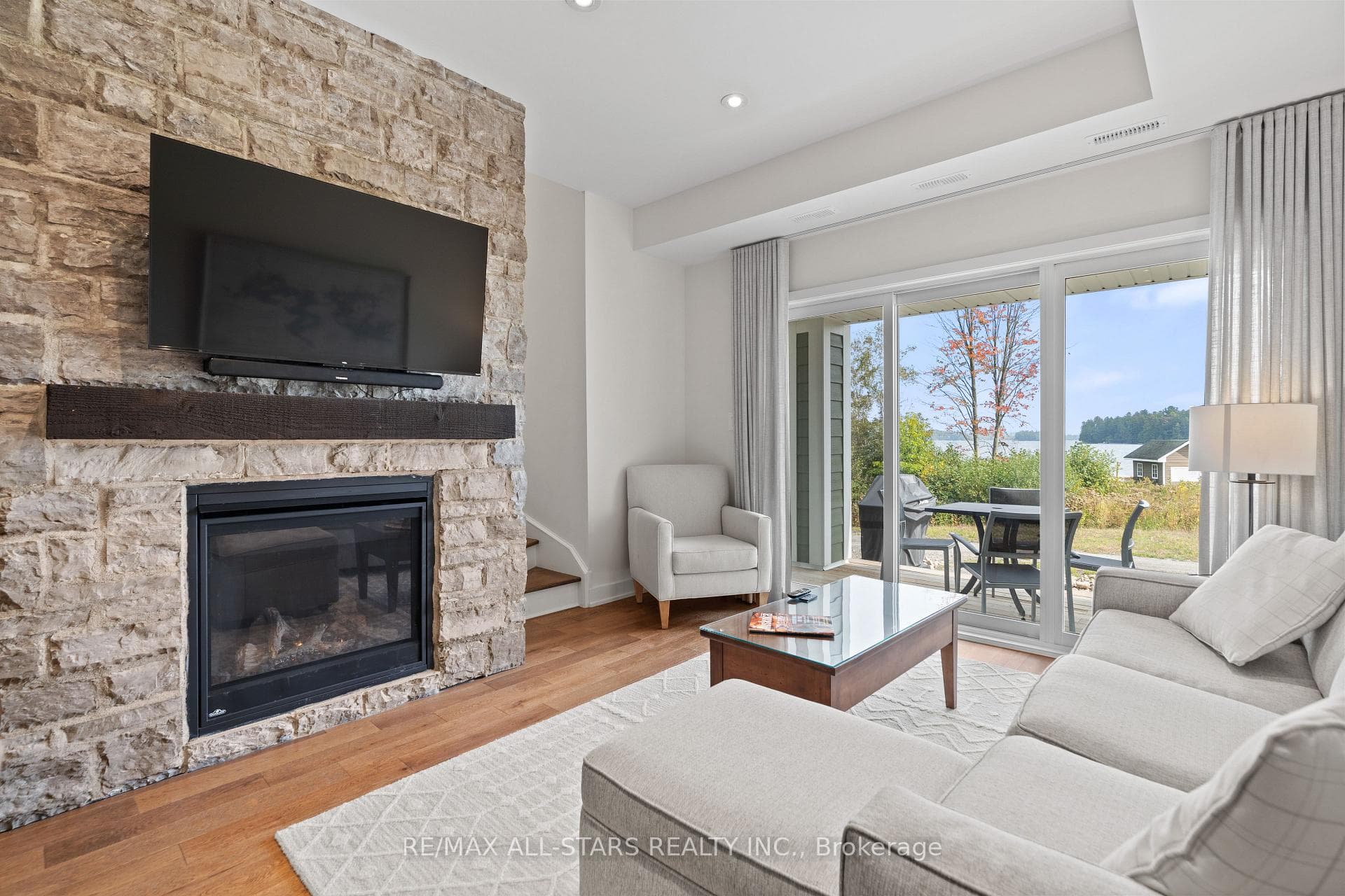 1869 Muskoka Road 118 N/A Unit 31 photo 17