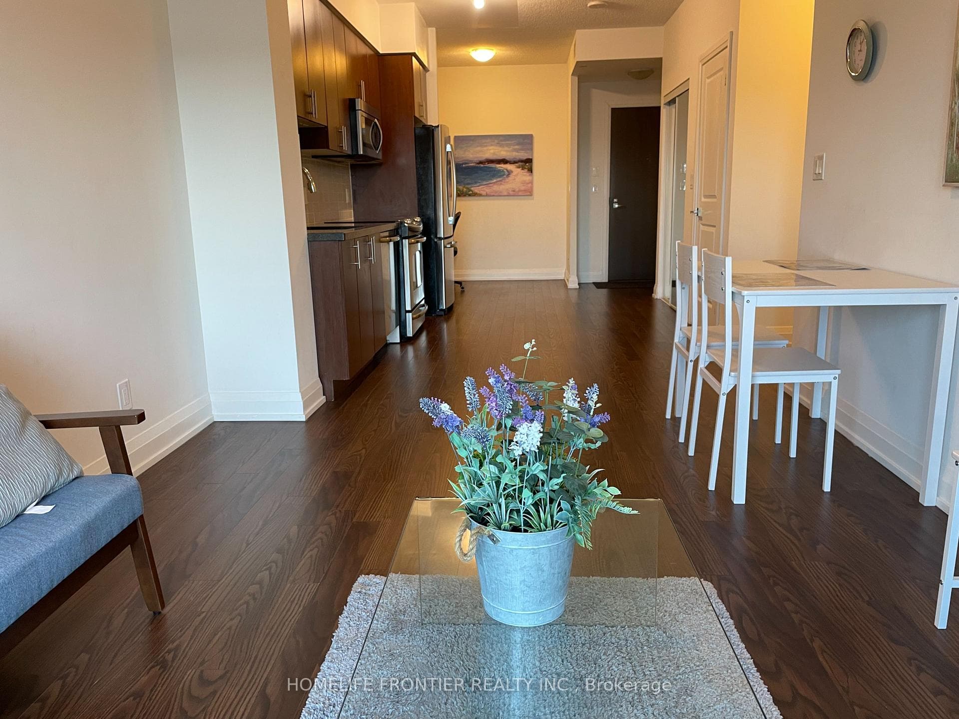 7171 Yonge Street Unit 2212 photo 8