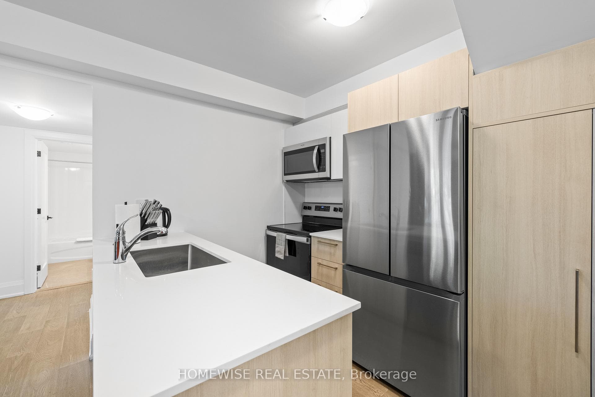 1673 Bathurst Street Unit 2B photo 6