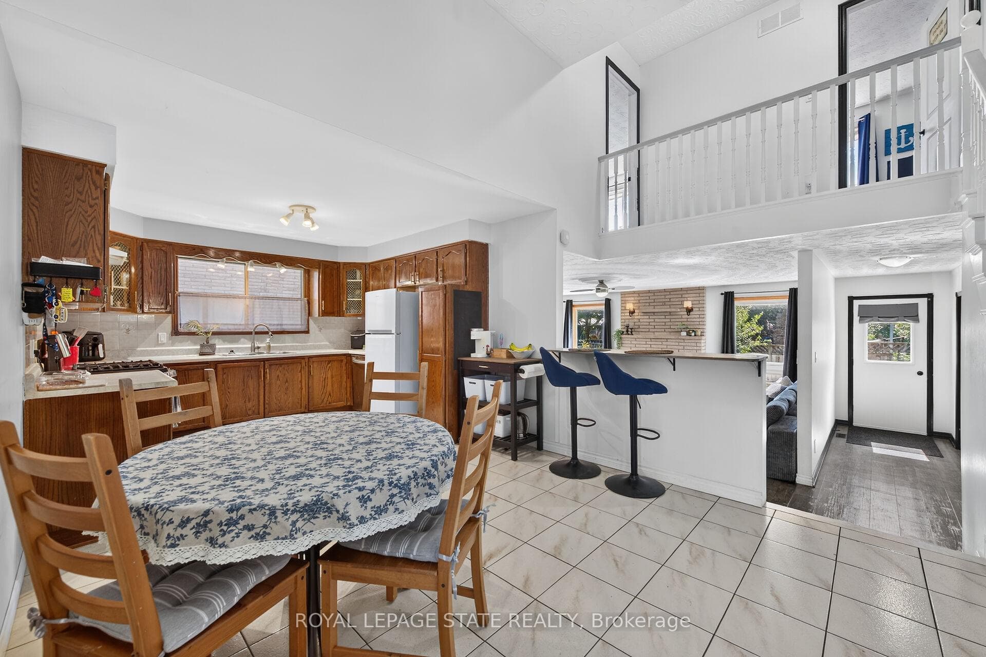 15 Ellen Avenue photo 16