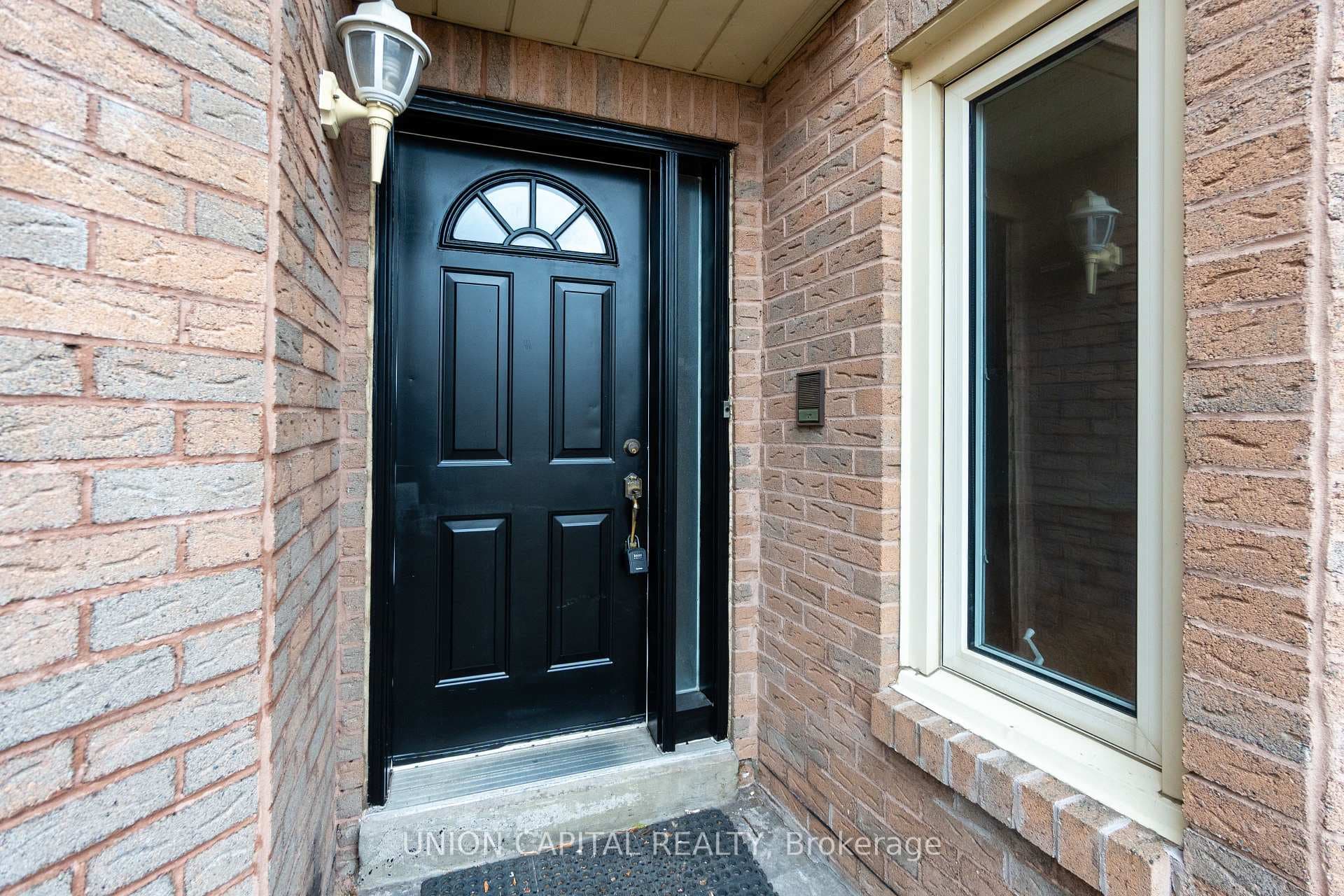 52 Dewberry Drive photo 3