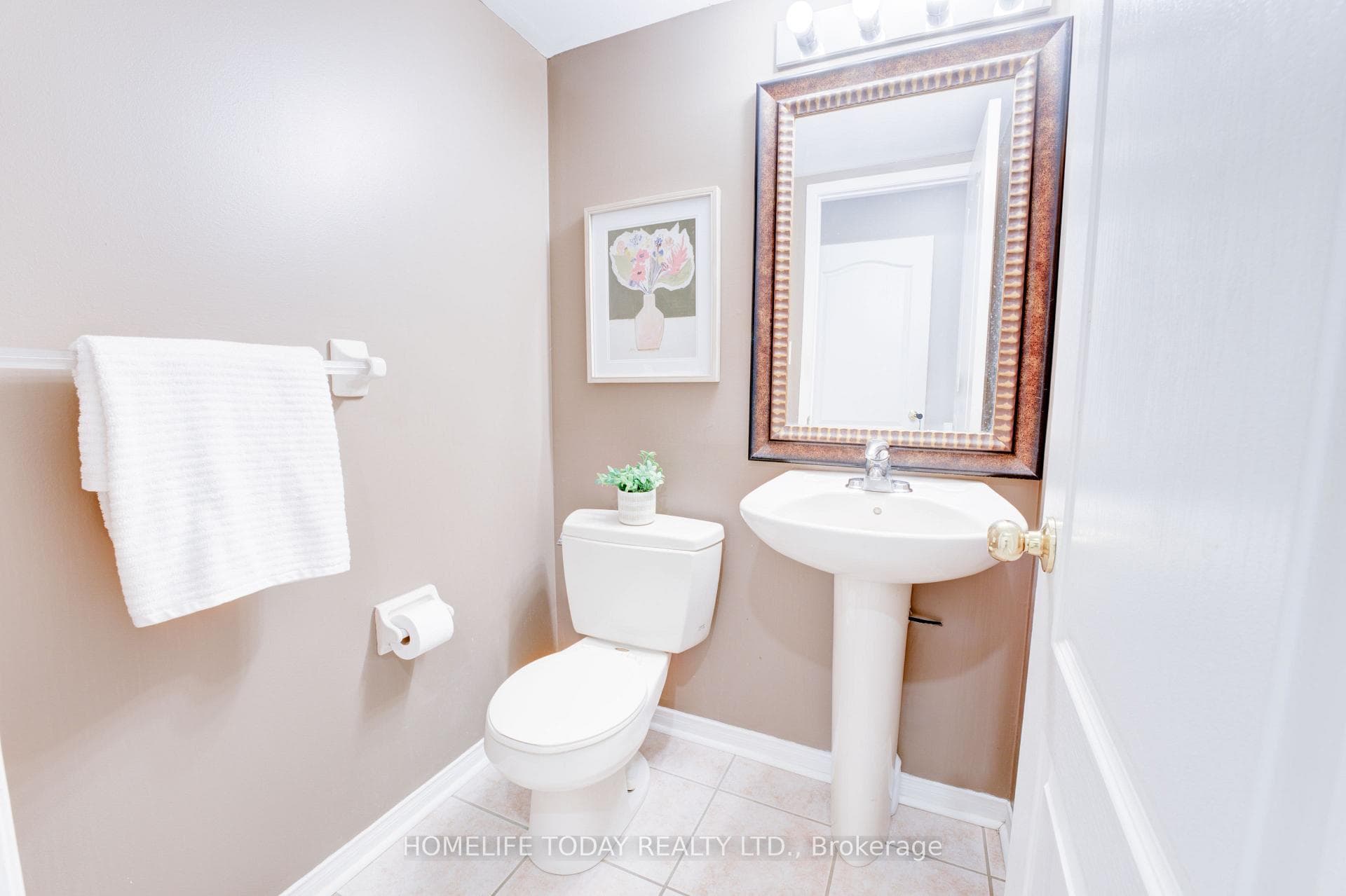 38 Telford Street photo 18