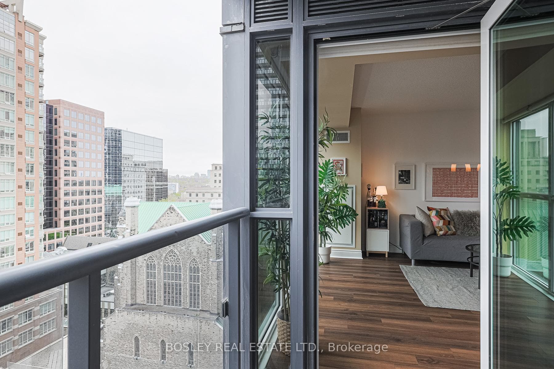 28 Ted Rogers Way Unit 1205 photo 19