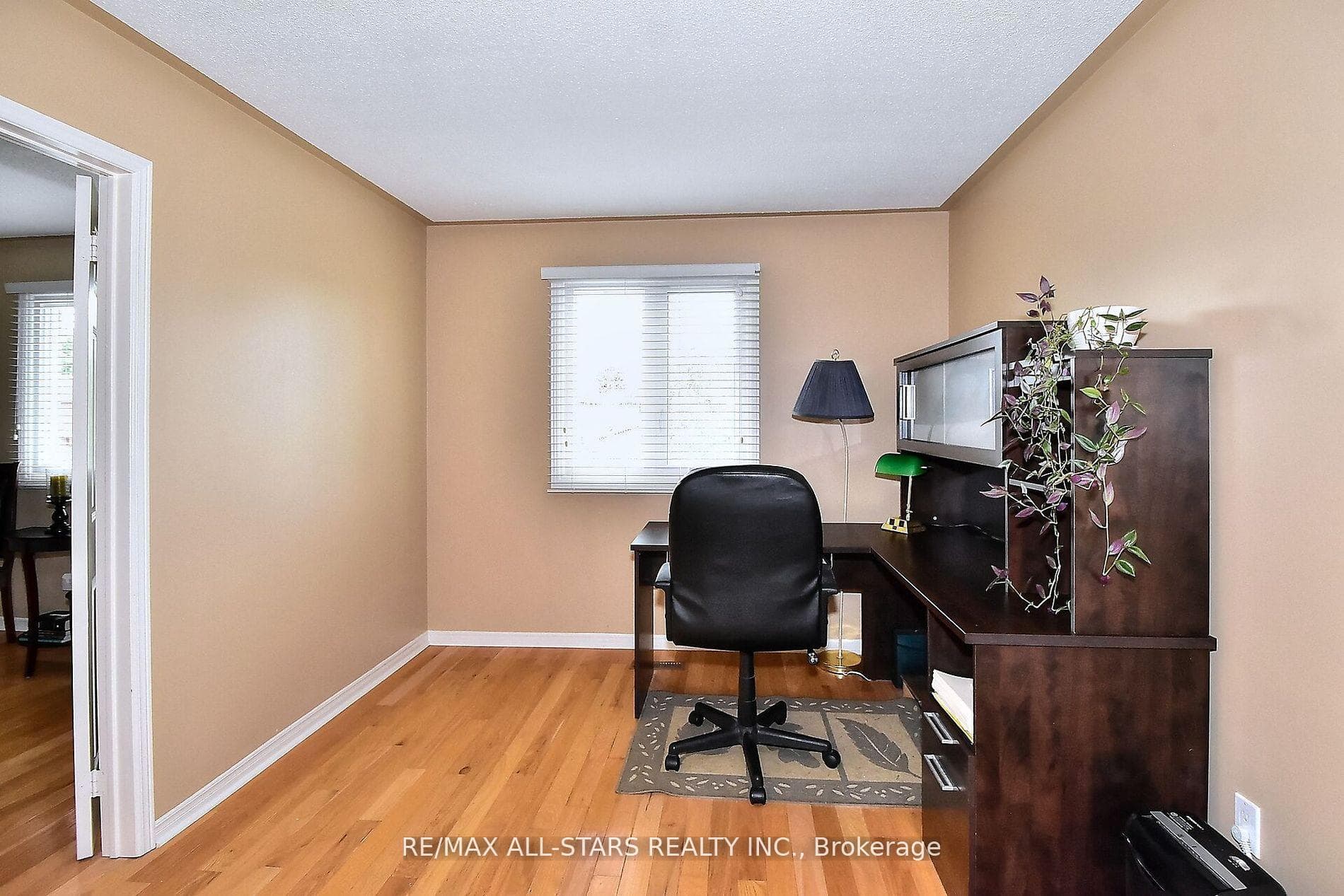 71 Crandall Drive photo 16