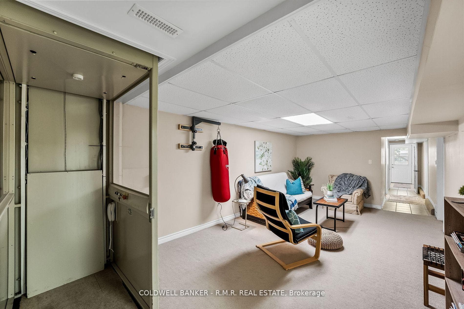 53 Guthrie Crescent photo 29