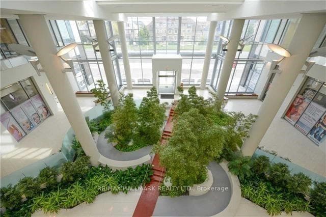 9090 Yonge Street Unit #1608 photo 2