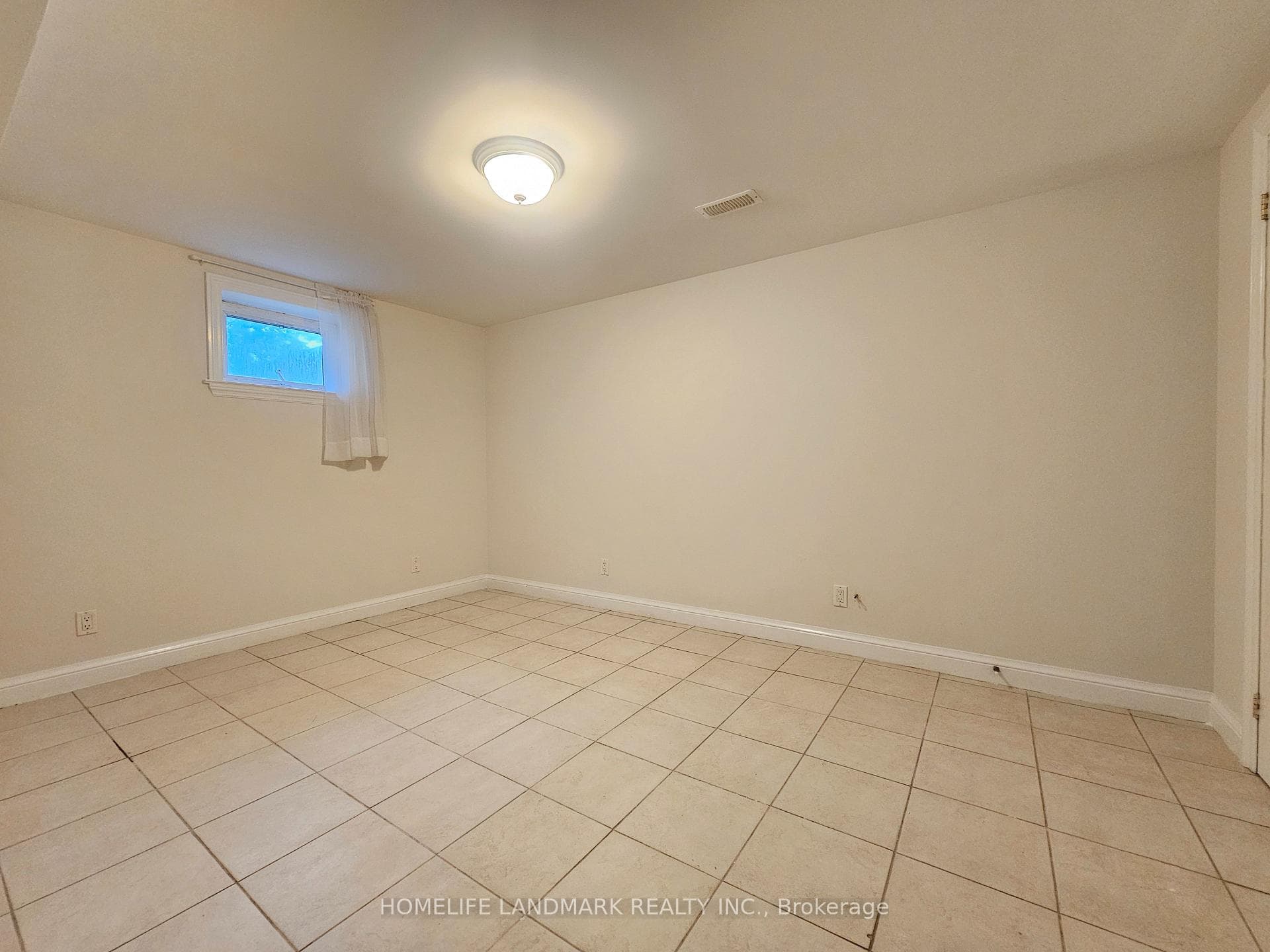 155 Churchill Avenue Unit Basement photo 7