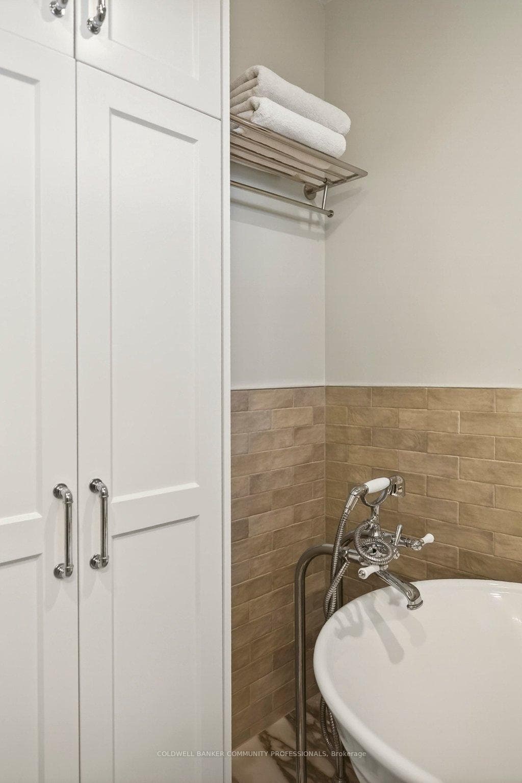 100 Beddoe Drive Unit 21 photo 27