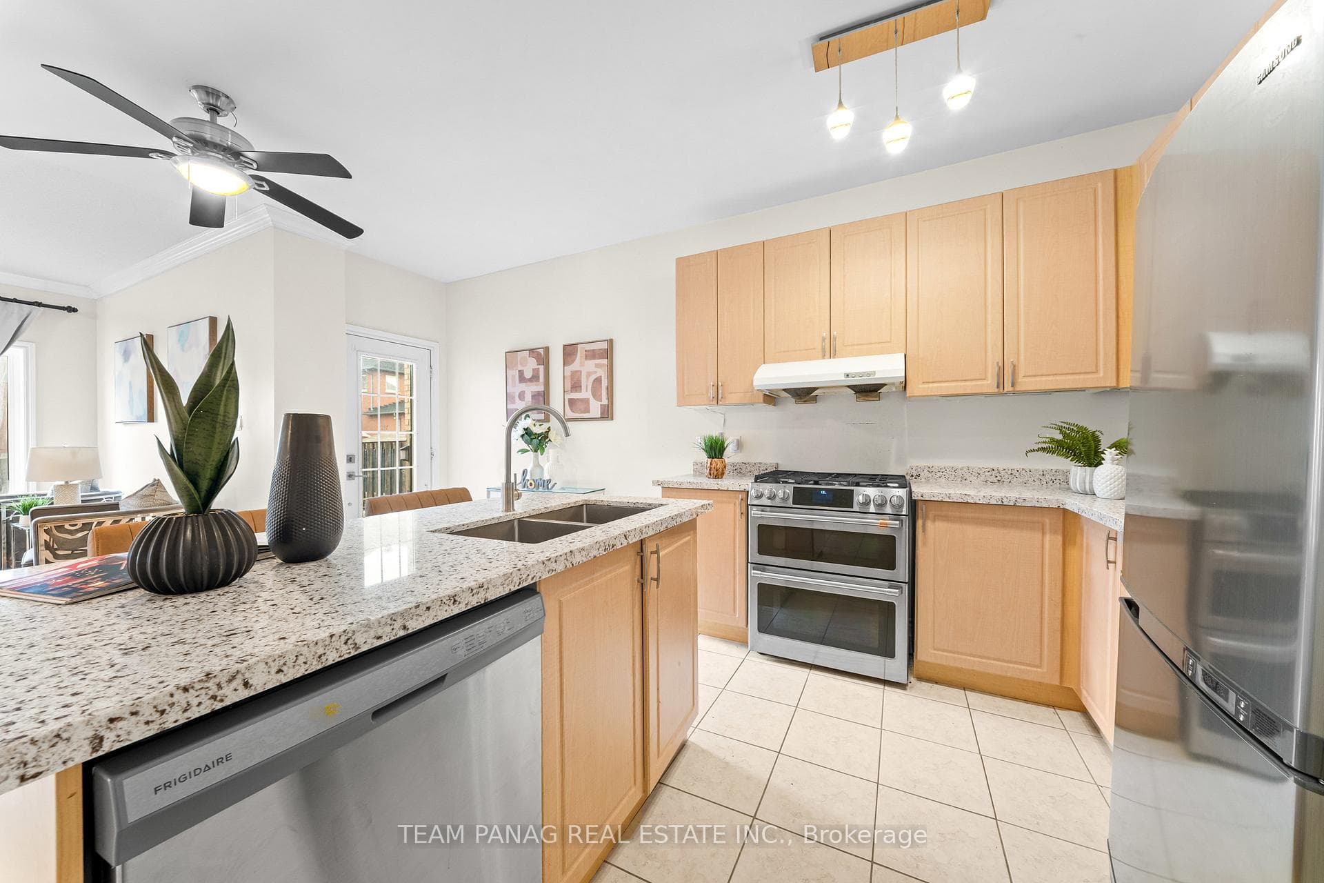 20 Long Meadow Road photo 11