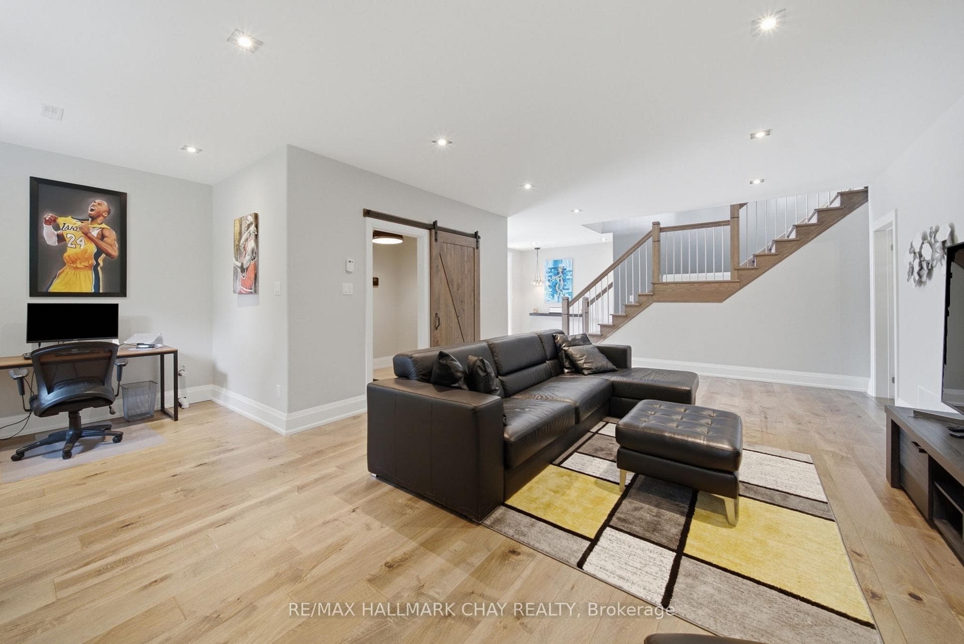184 Shanty Bay Road photo 8
