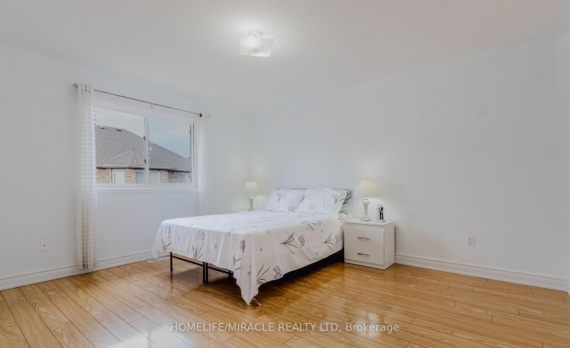 27 Silver Egret Road photo 13