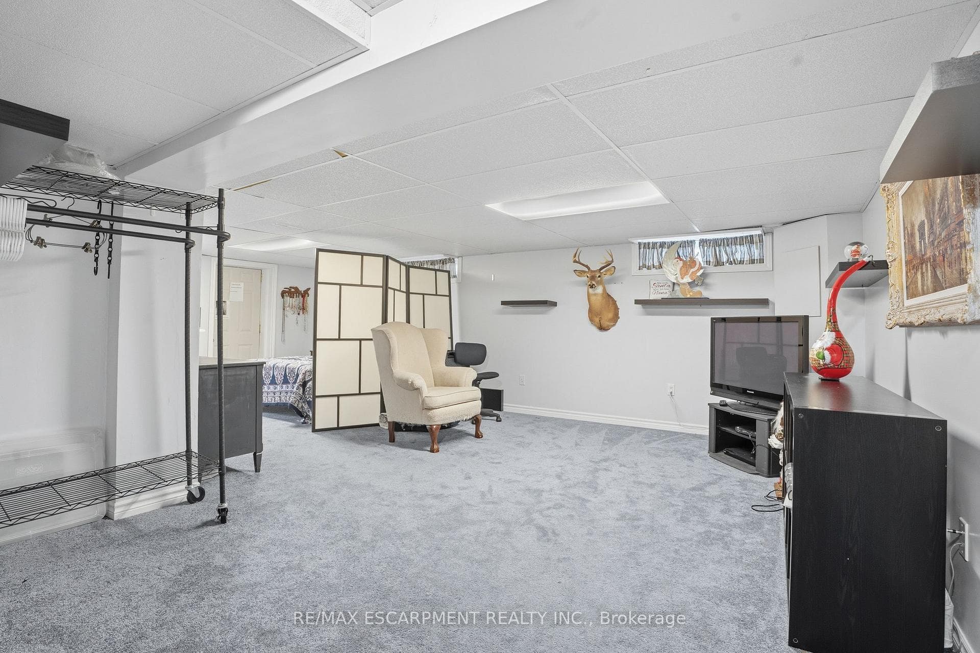 77 Arcade Crescent photo 30