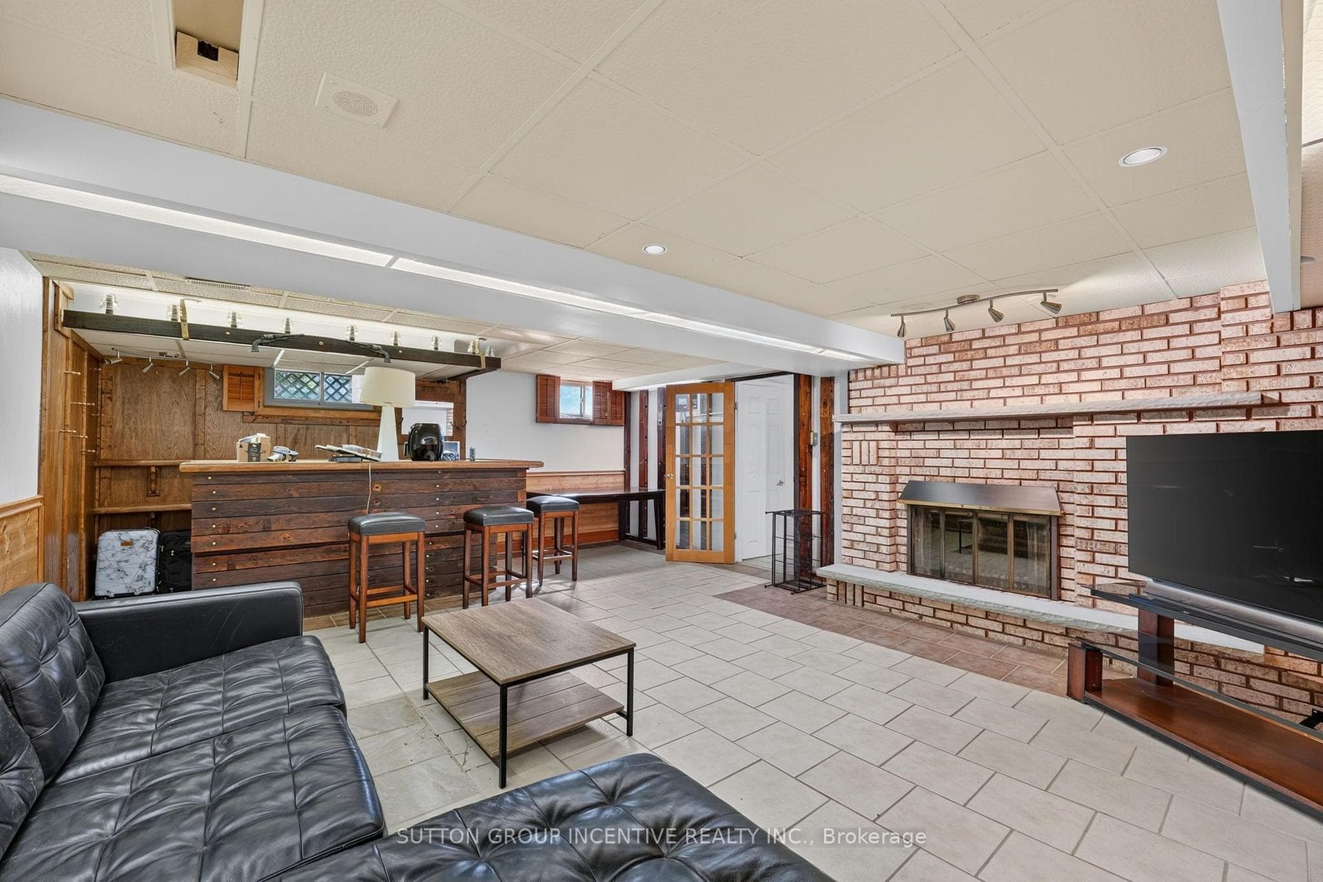 1209 St Vincent Street photo 29