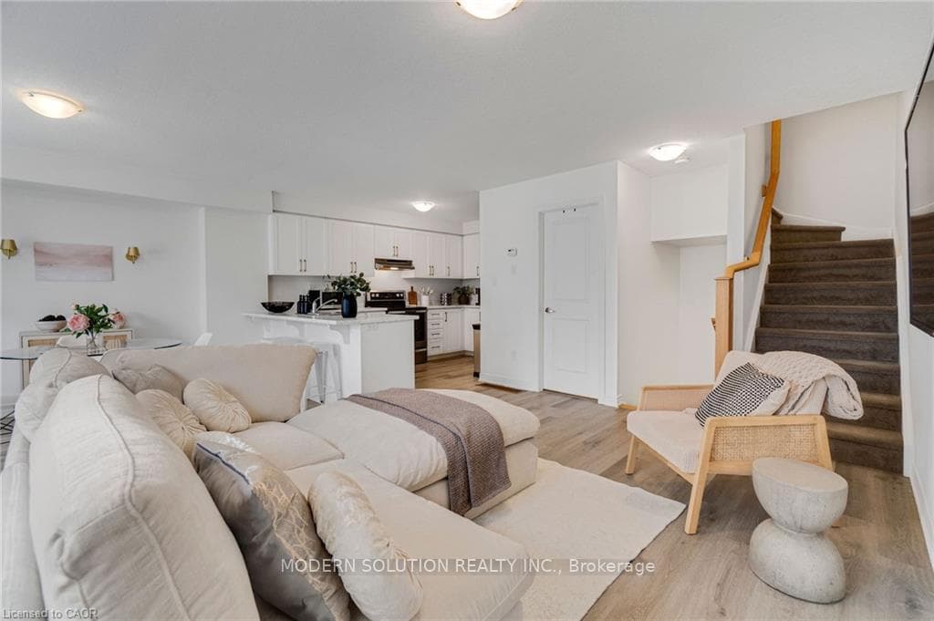 96 Dryden Lane photo 11