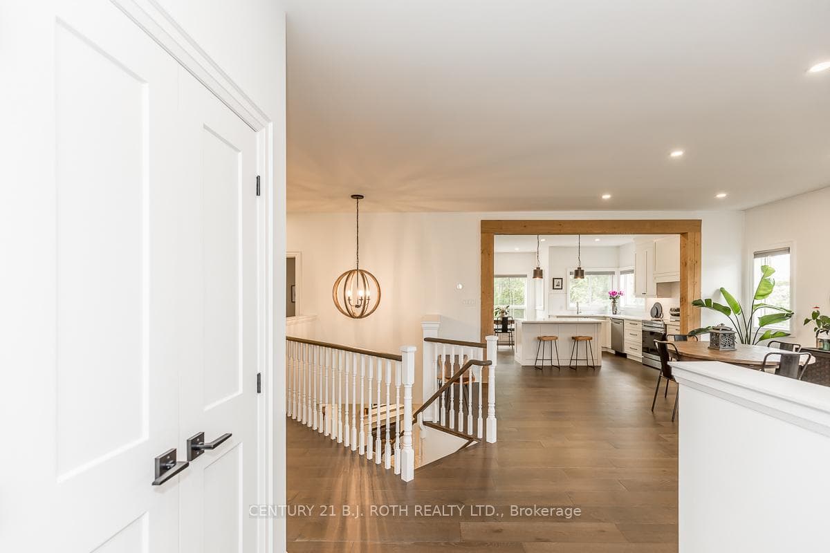 268 DOCK Road photo 3