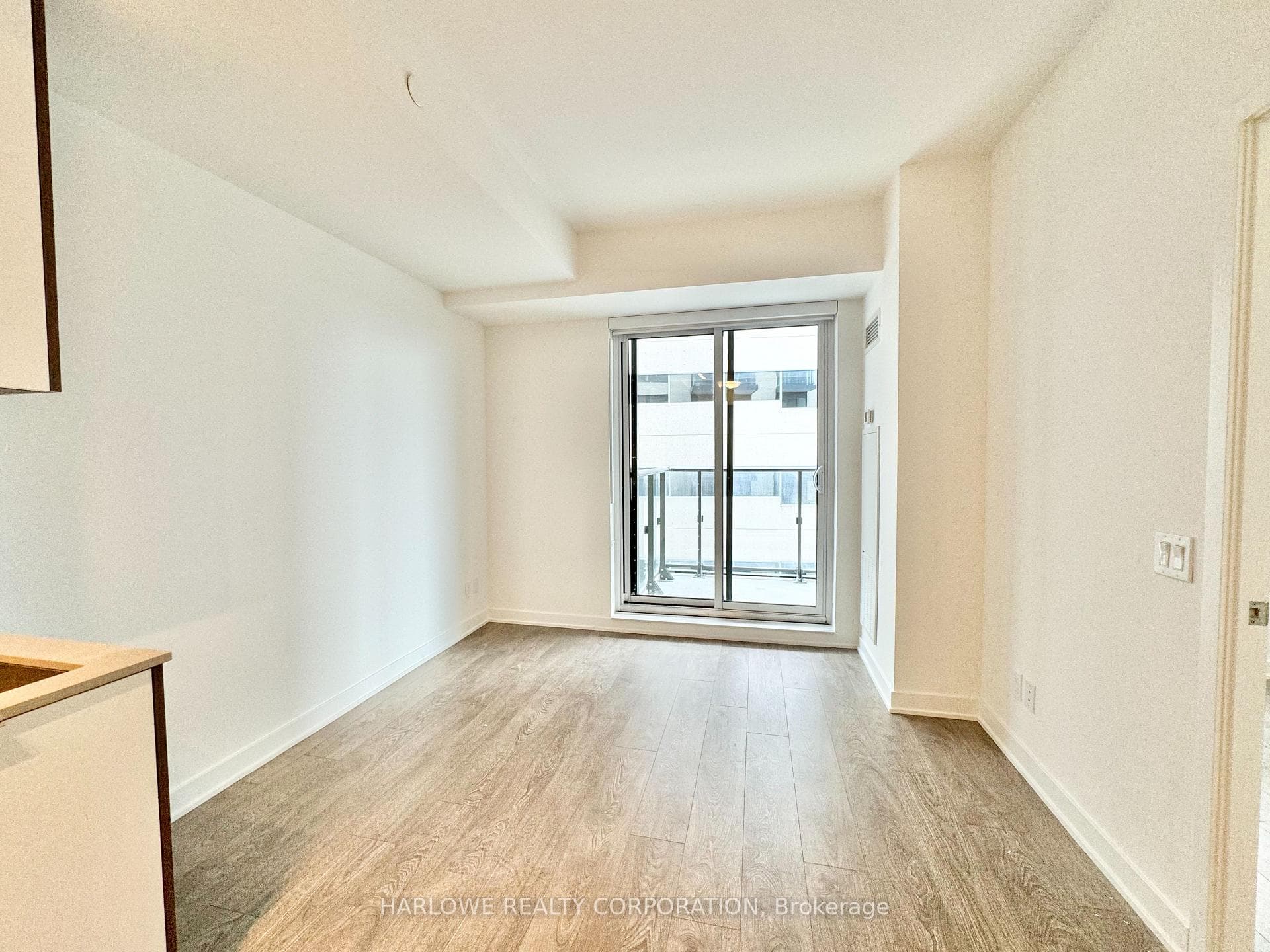 543 Richmond Street Unit 1127 photo 2