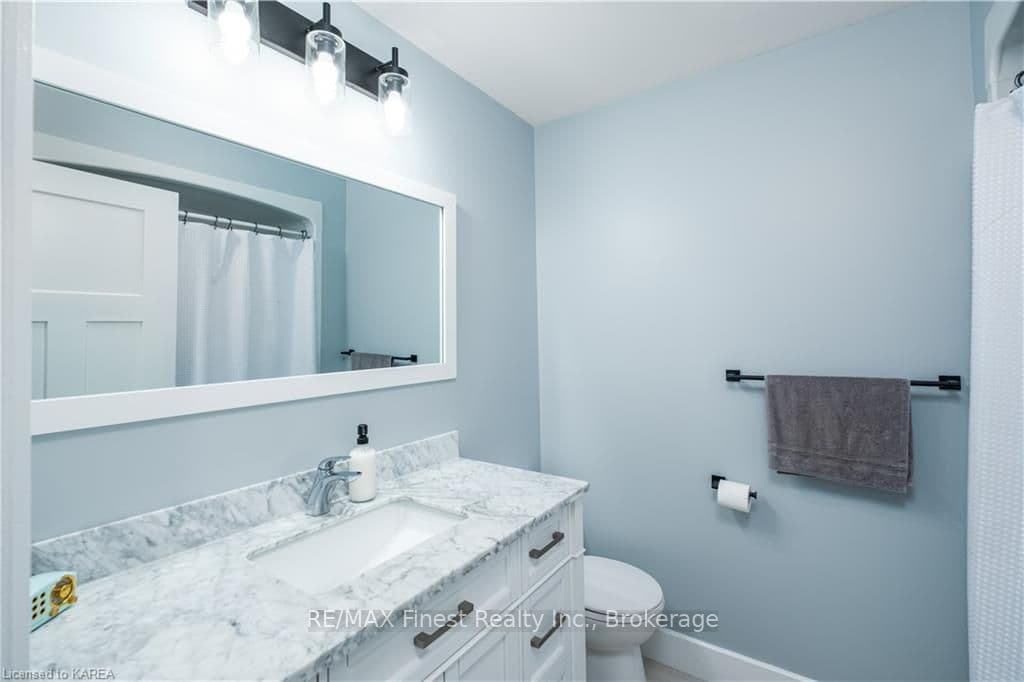 2255 MCINTYRE Road photo 34
