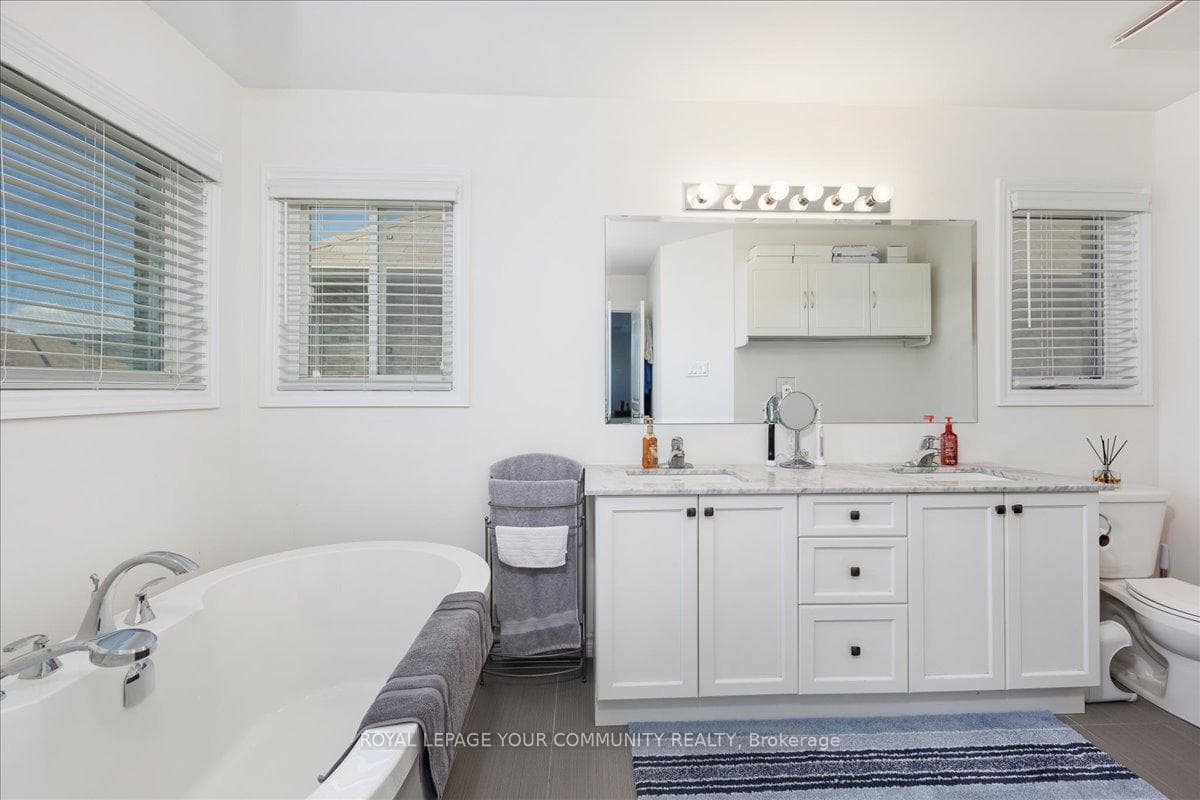 92 John Link Avenue photo 18