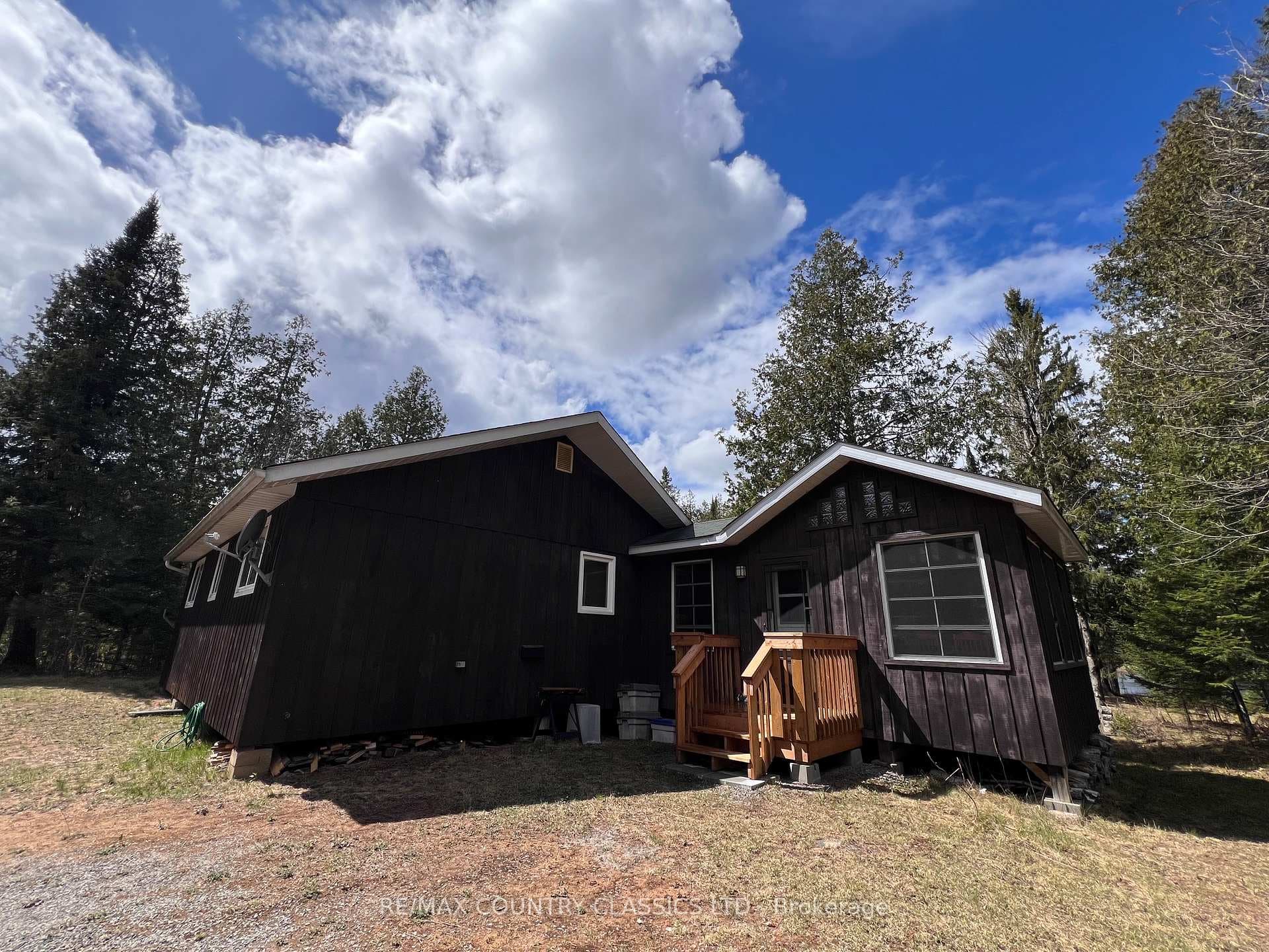 179 Lalonde Lane photo 5