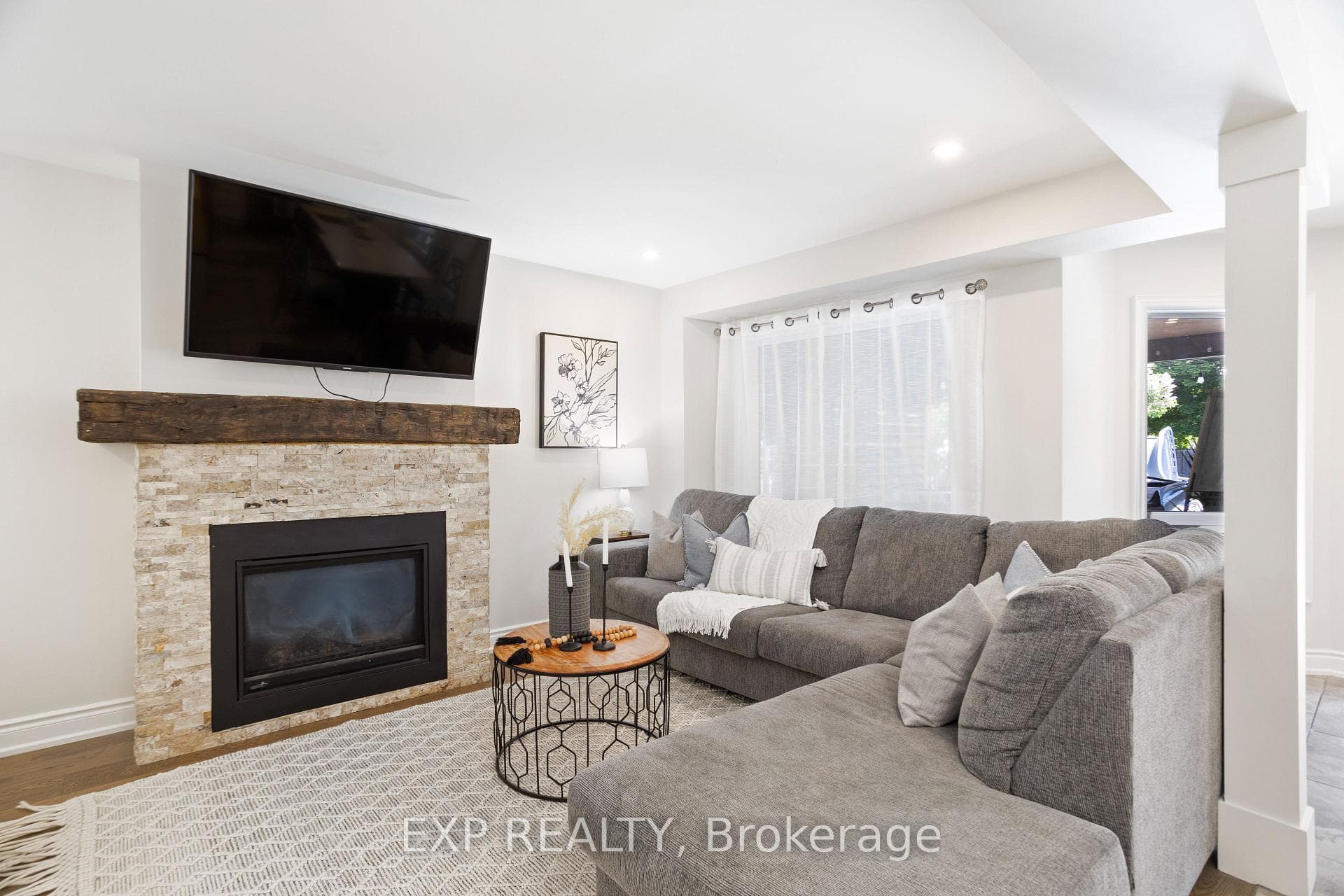 Large Living Room