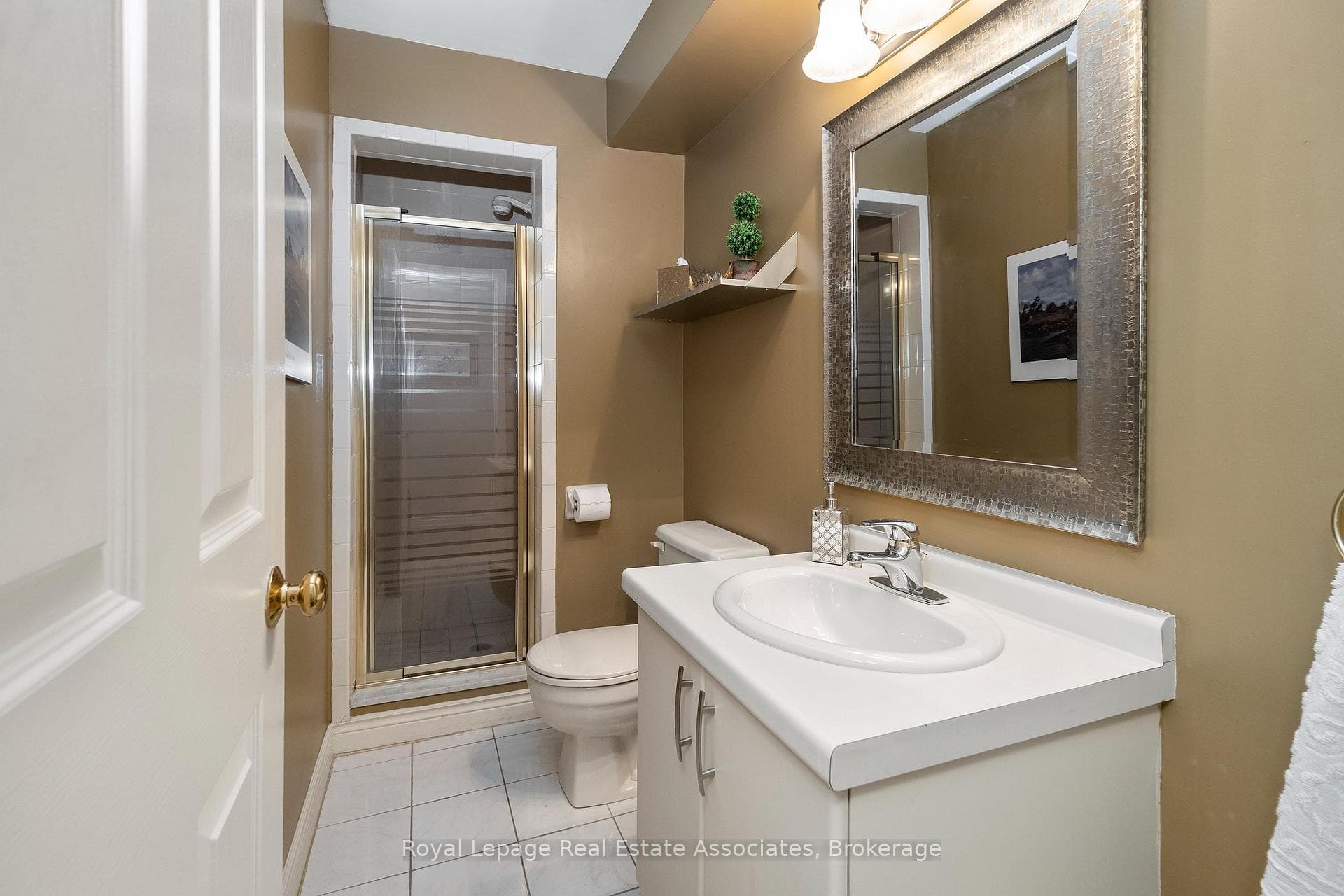 3 Pc Bathroom in basement