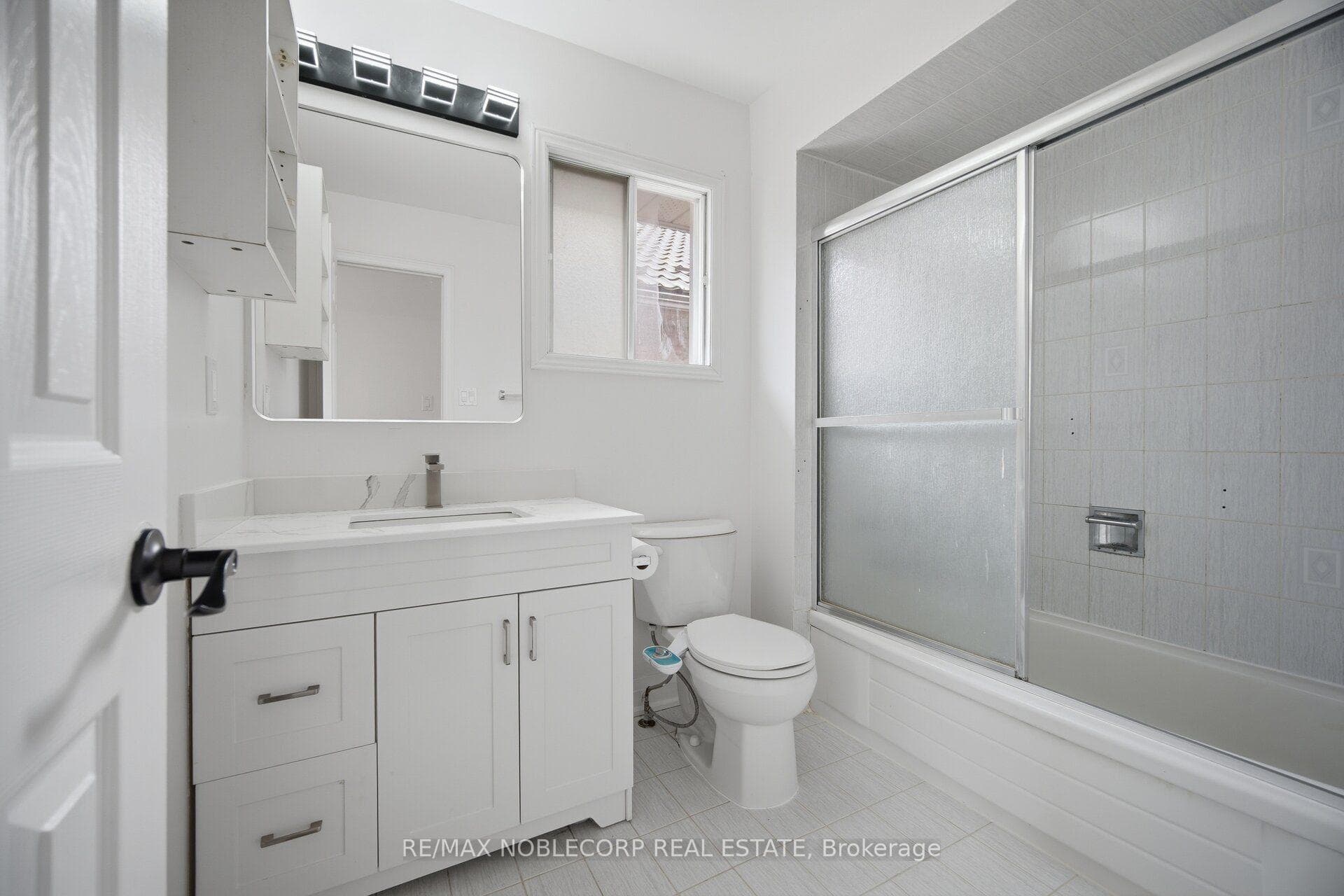 66 Cinrickbar Drive photo 31