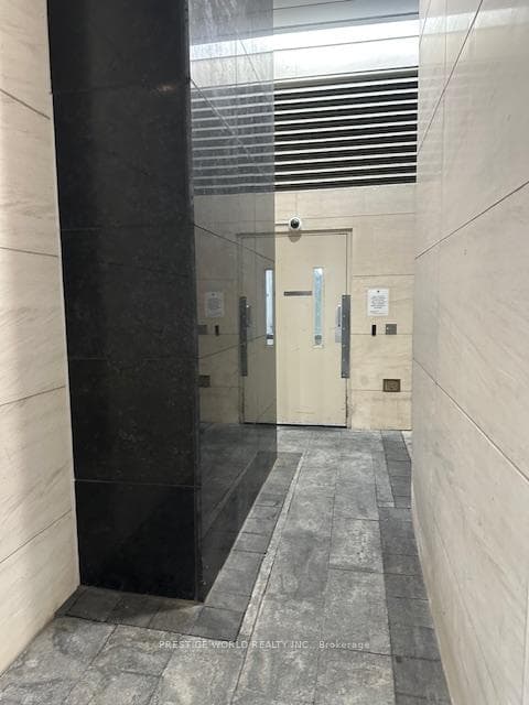 LOCKBOX ROOM