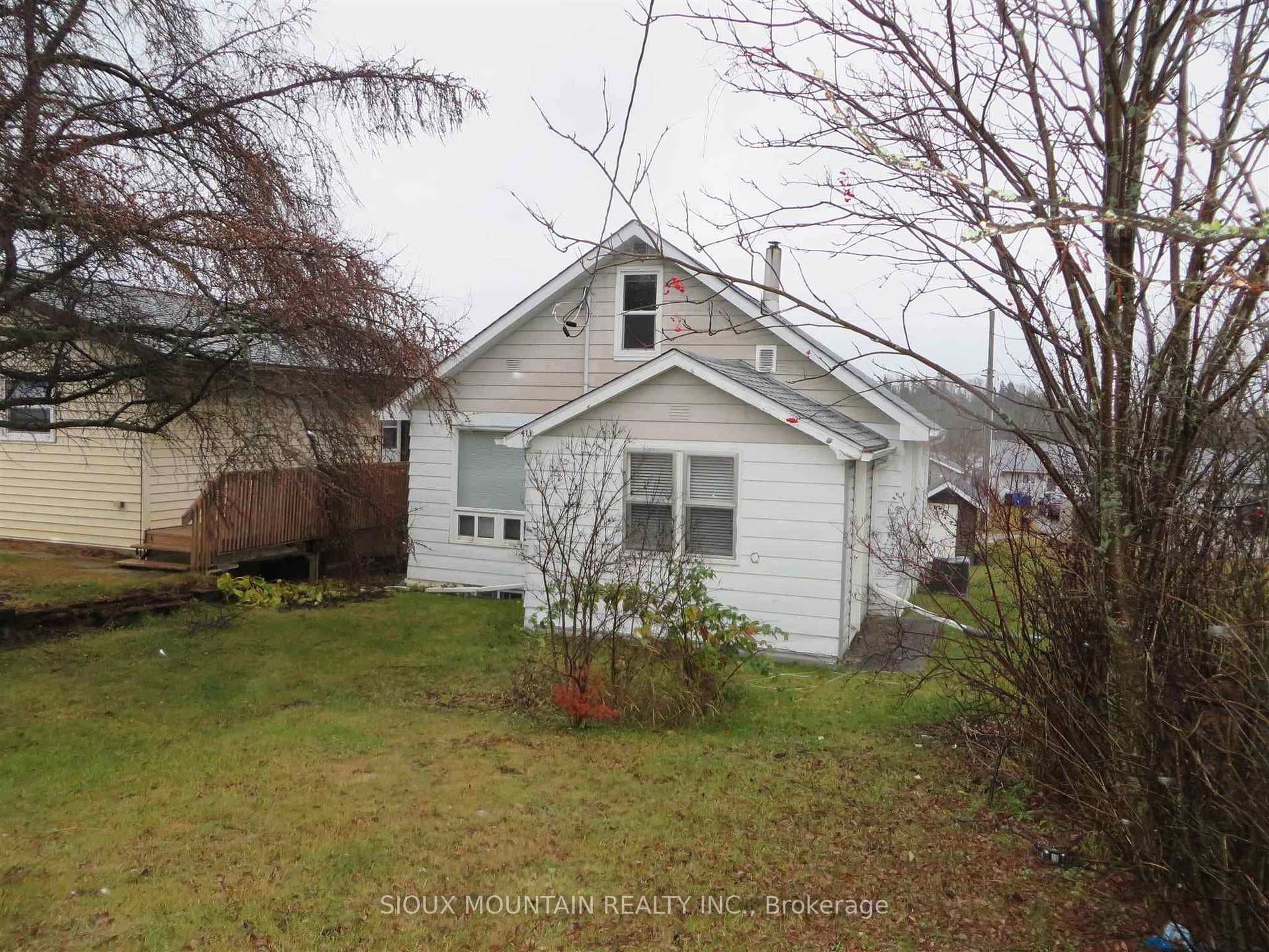 41.5 Wellington Street photo 15
