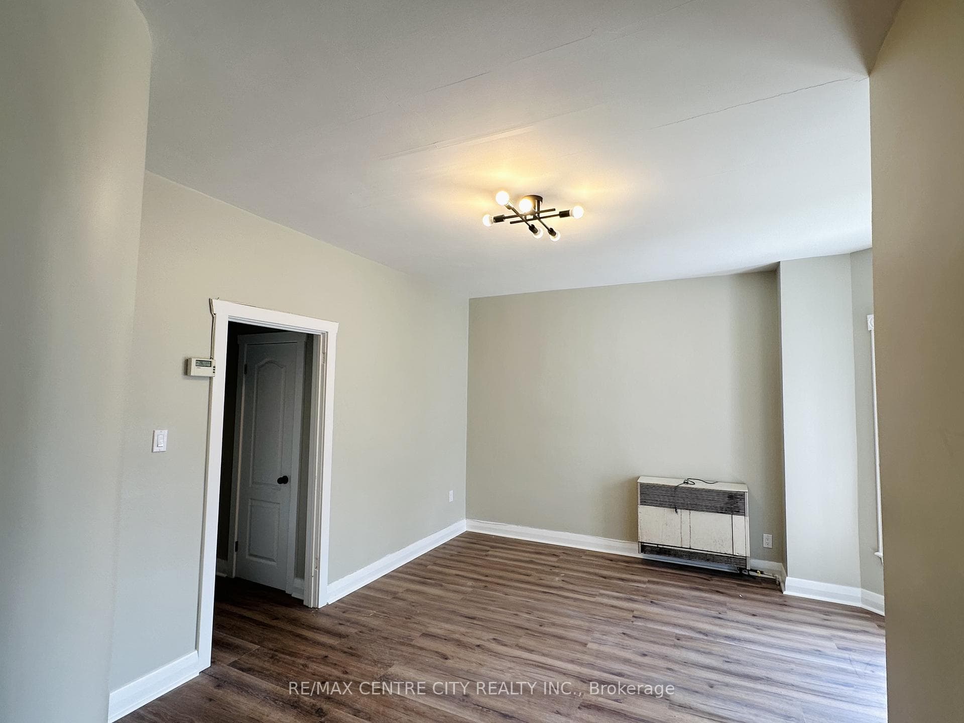 81 Curtis Street Unit Unit 3 photo 6