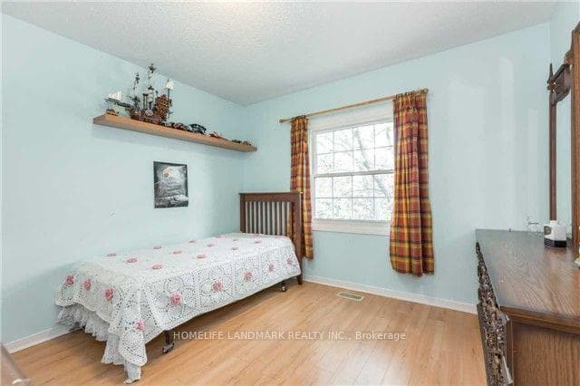 242 Raymerville Drive photo 18