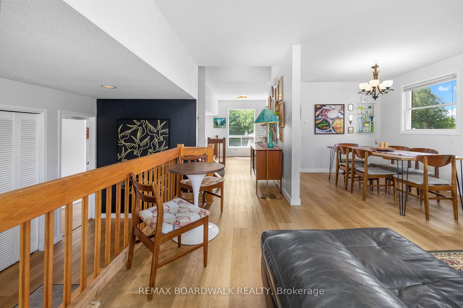 8 Jessie Drive photo 11