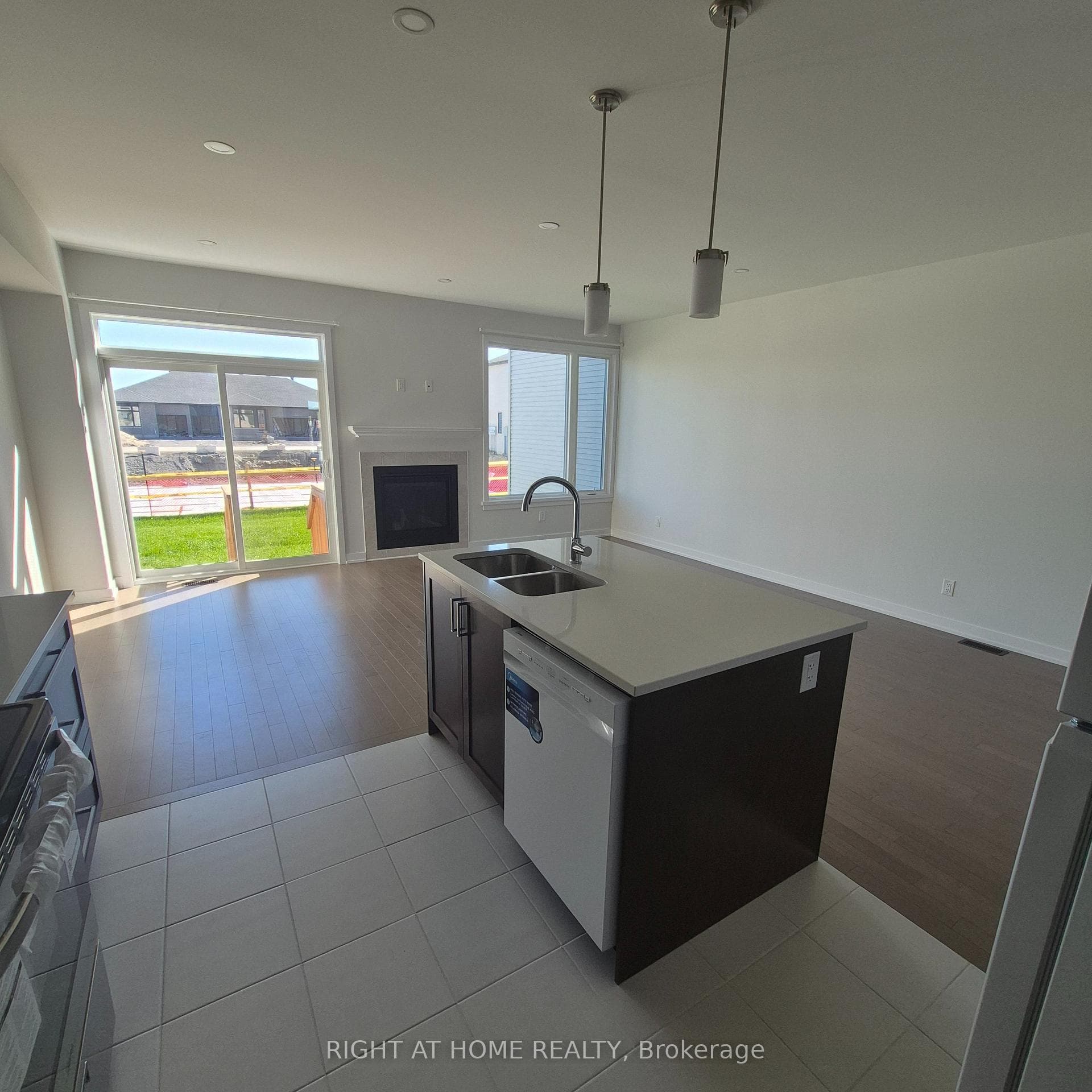 Kitchen and Living