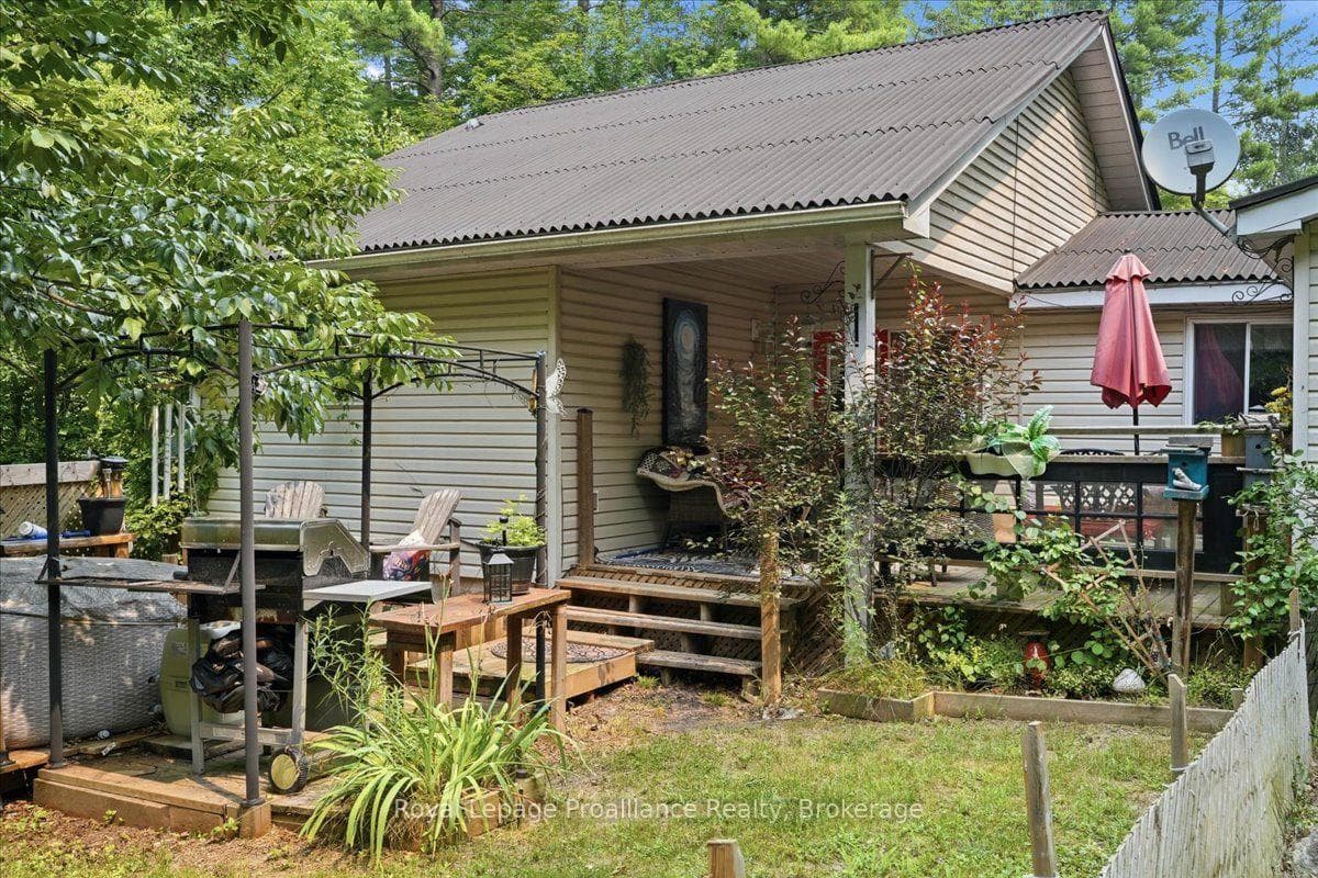 54 Cedar Hill Road photo 21